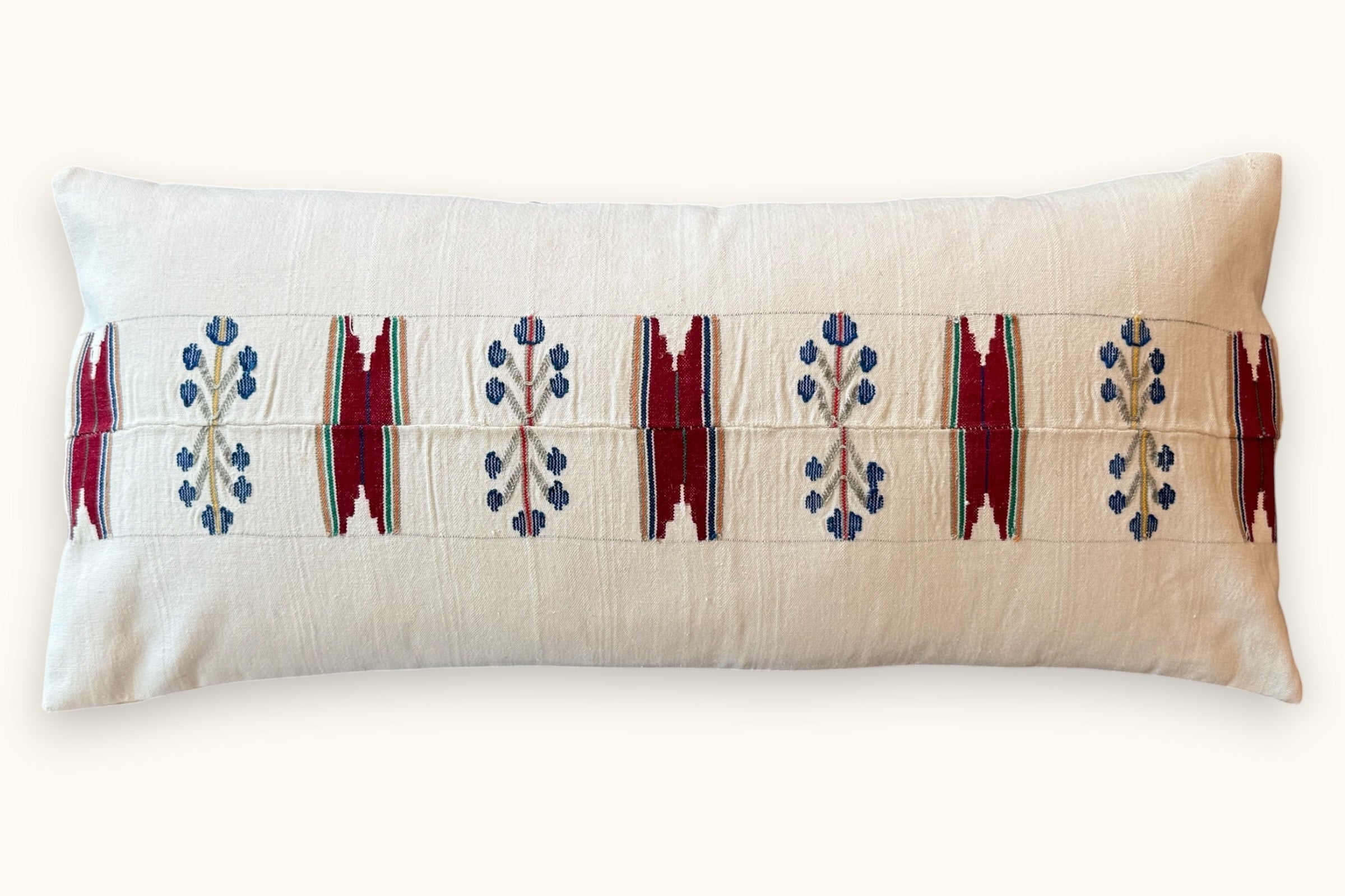 DERYA Besticktes Anatolisches Kissen 65x30cm