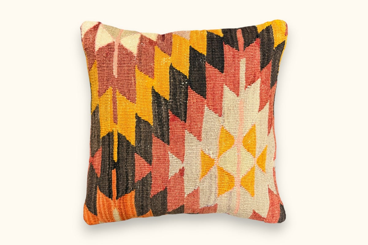 ALYA vintage kilim cushion 40x40cm