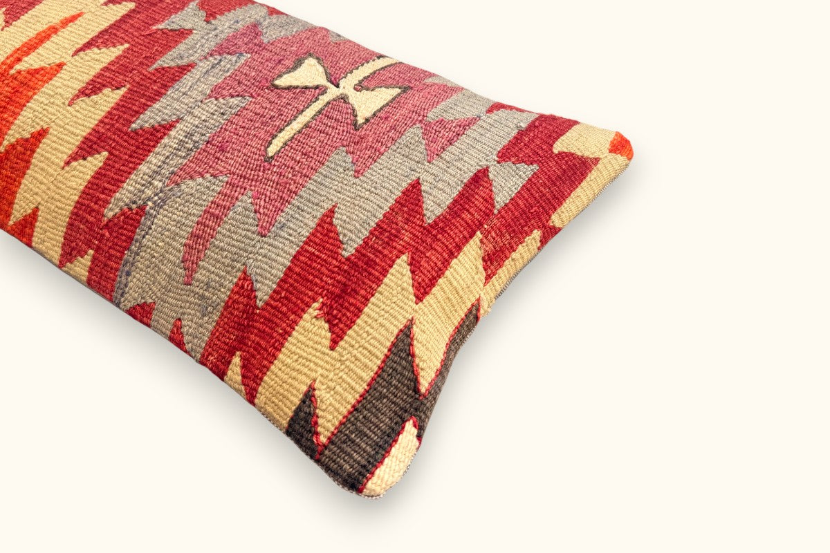 GULIZ Vintage Kelim Kissen 50x30cm
