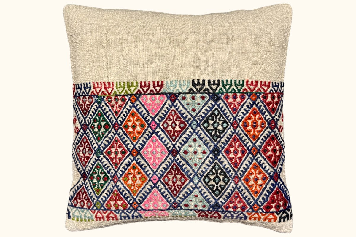 ASYA vintage kilim cushion 50x50cm