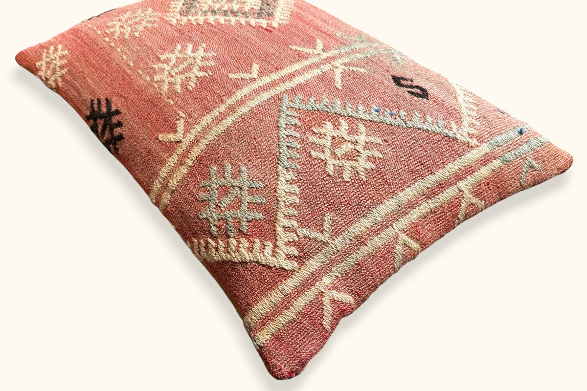 GULIZ Vintage Kelim Kissen 60x40cm