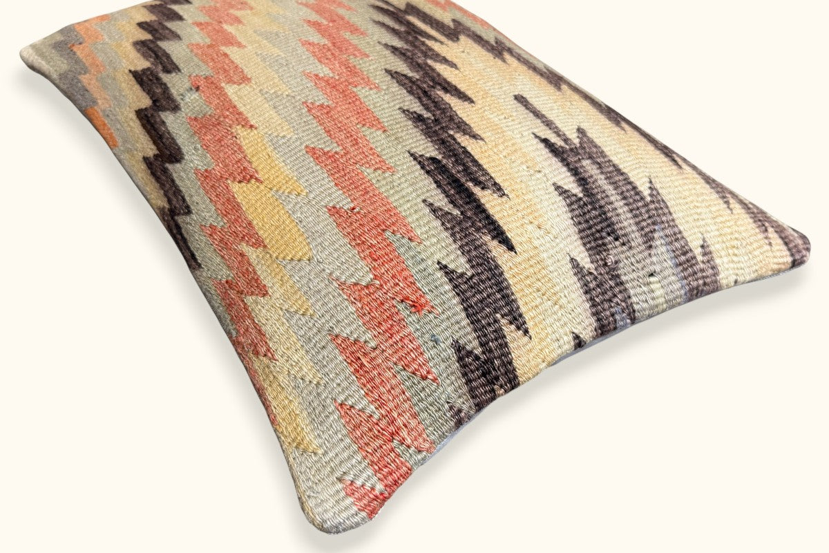 YAREN Vintage Kelim Kissen 60x40cm