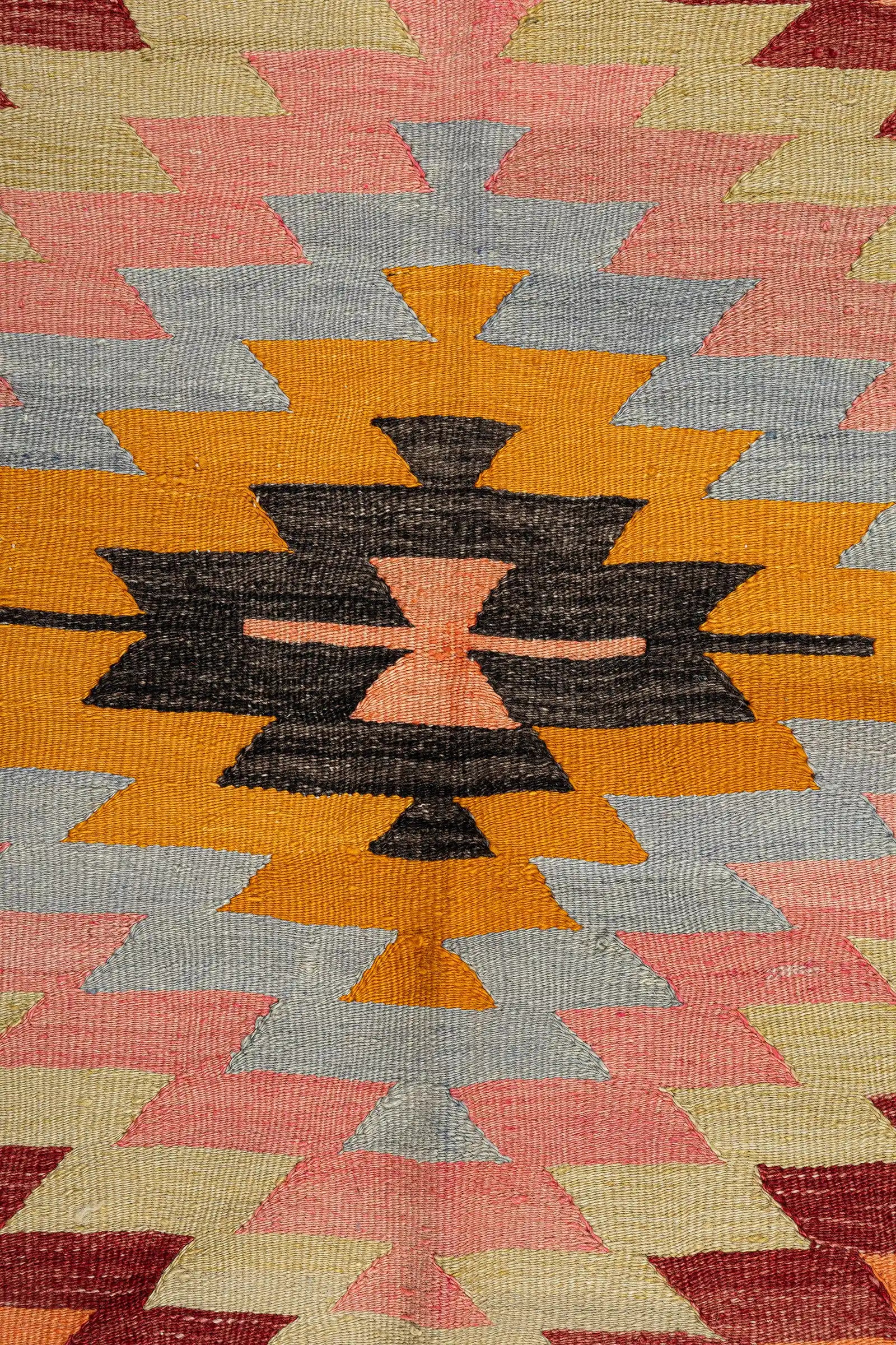 DENIZLI vintage kilim 250x176cm