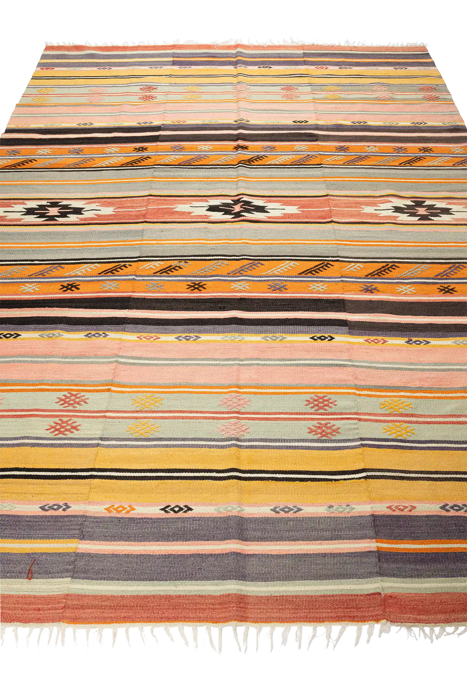 Perspektivische Ansicht – die farblichen Kontraste der Streifen und das zentrale Medaillon entfalten eine starke Flächenwirkung