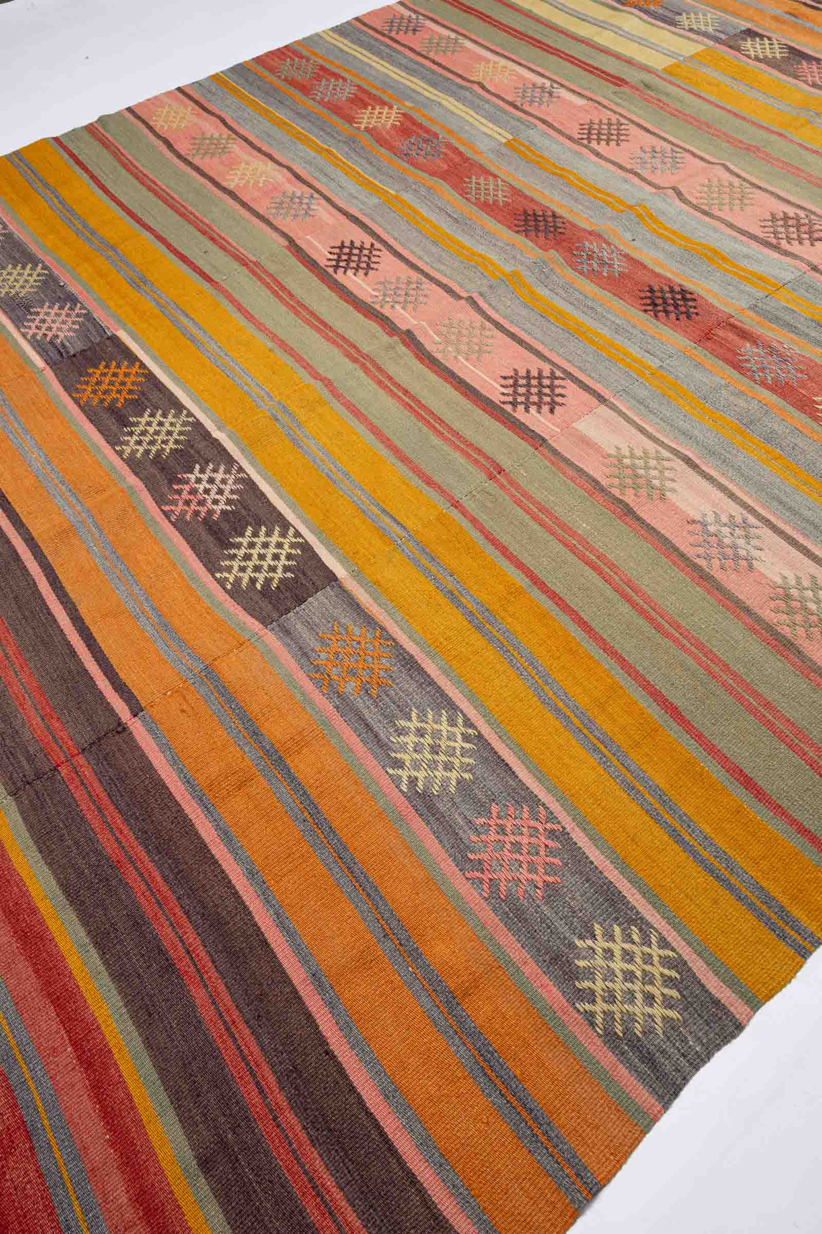 DENIZLI Vintage Kilim 250x177cm