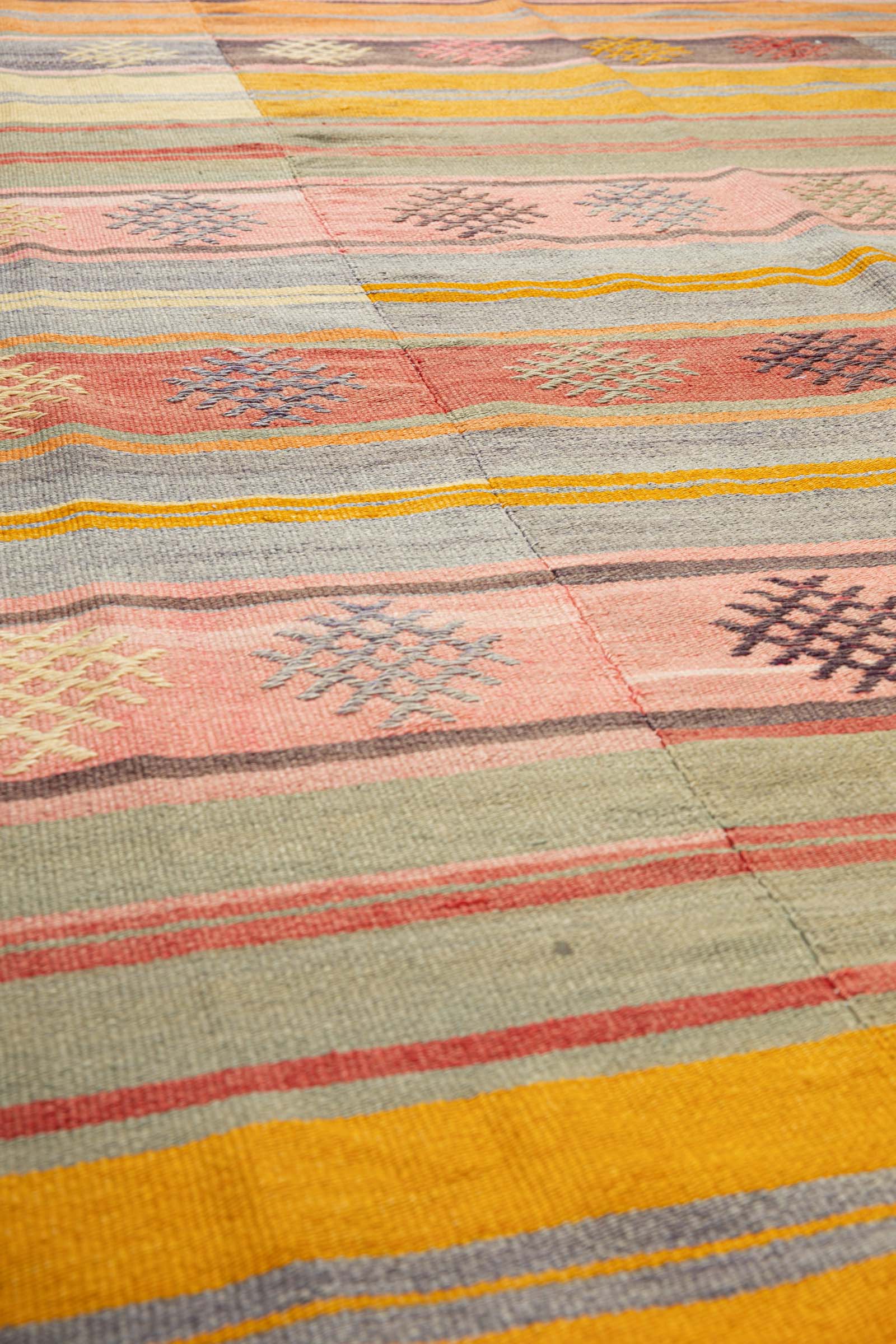DENIZLI Vintage Kilim 250x177cm