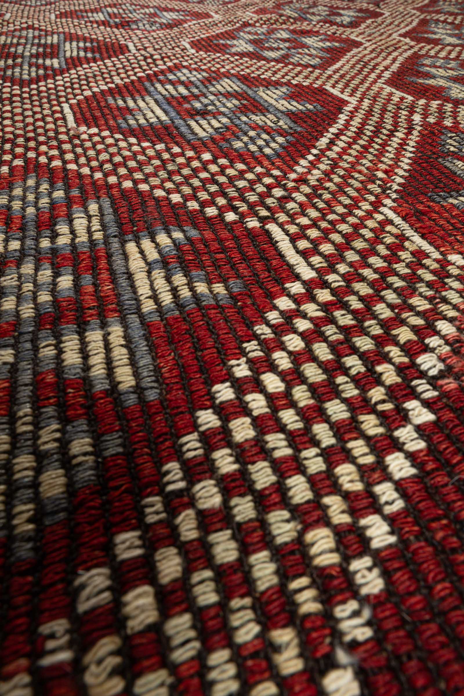 MUT Vintage Kilim 276x178cm