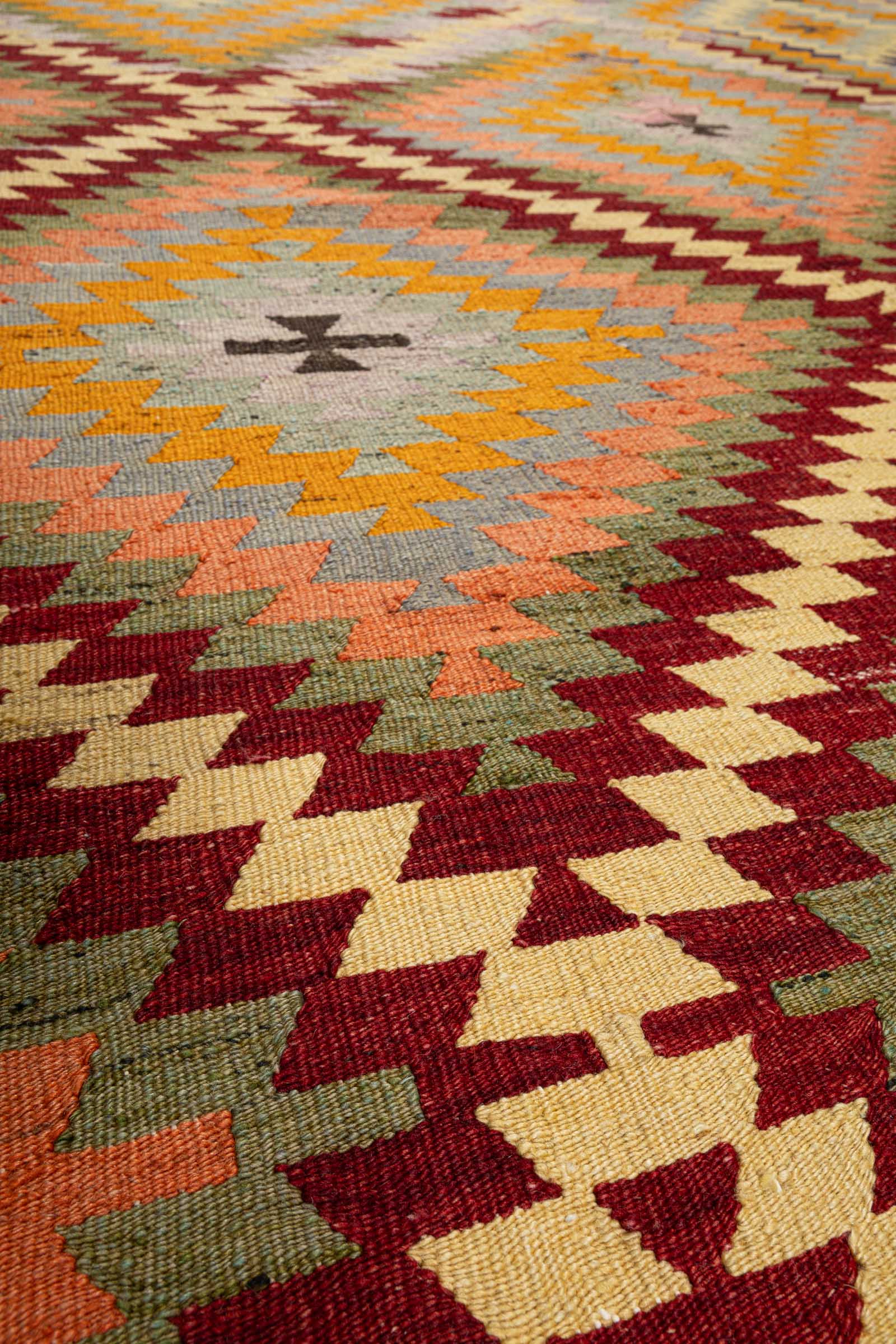 CAL Vintage Kilim 226x175cm