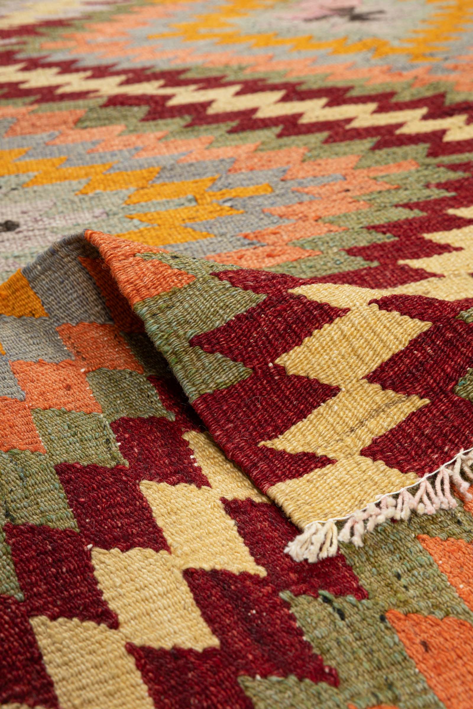 CAL Vintage Kilim 226x175cm