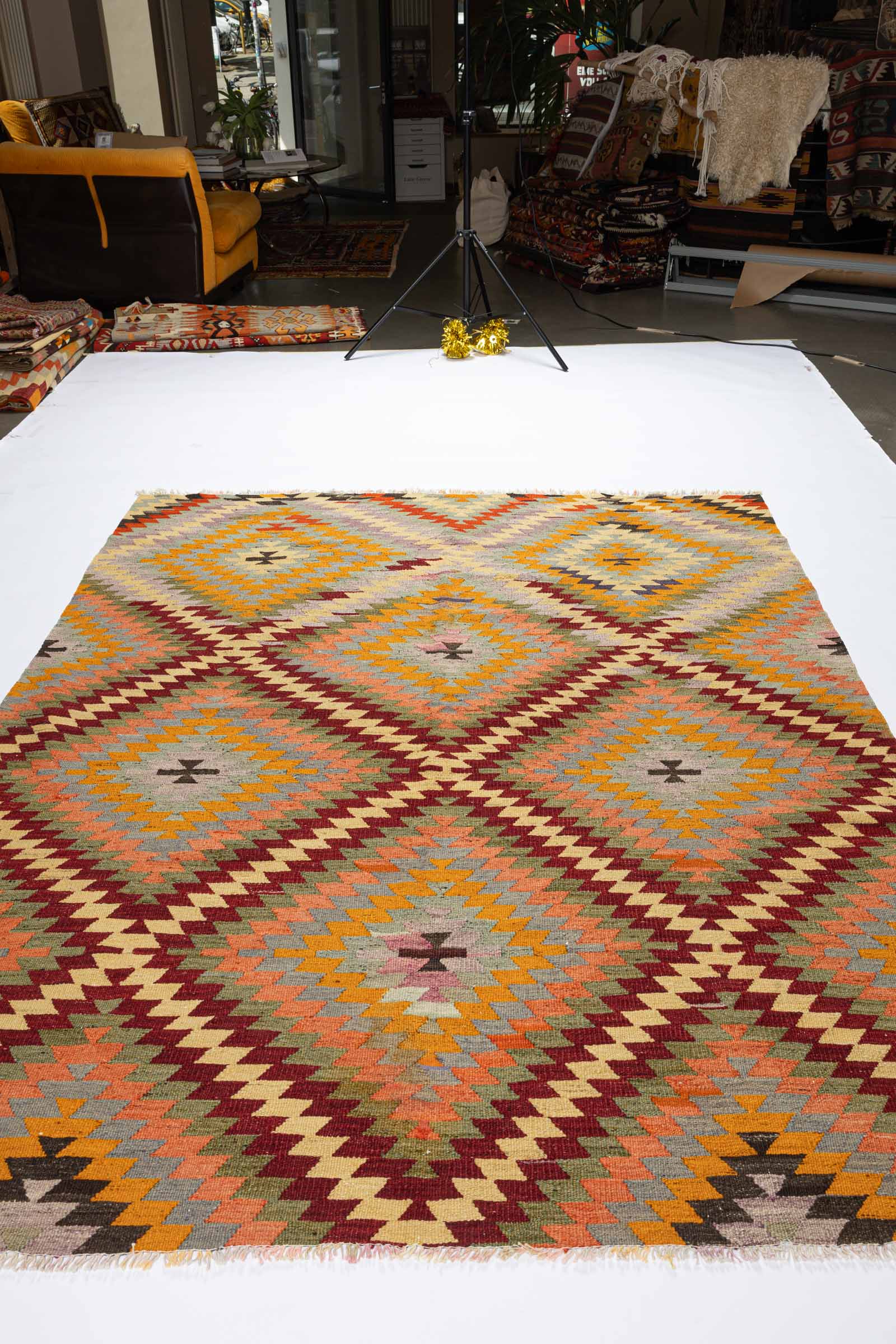 CAL Vintage Kilim 226x175cm