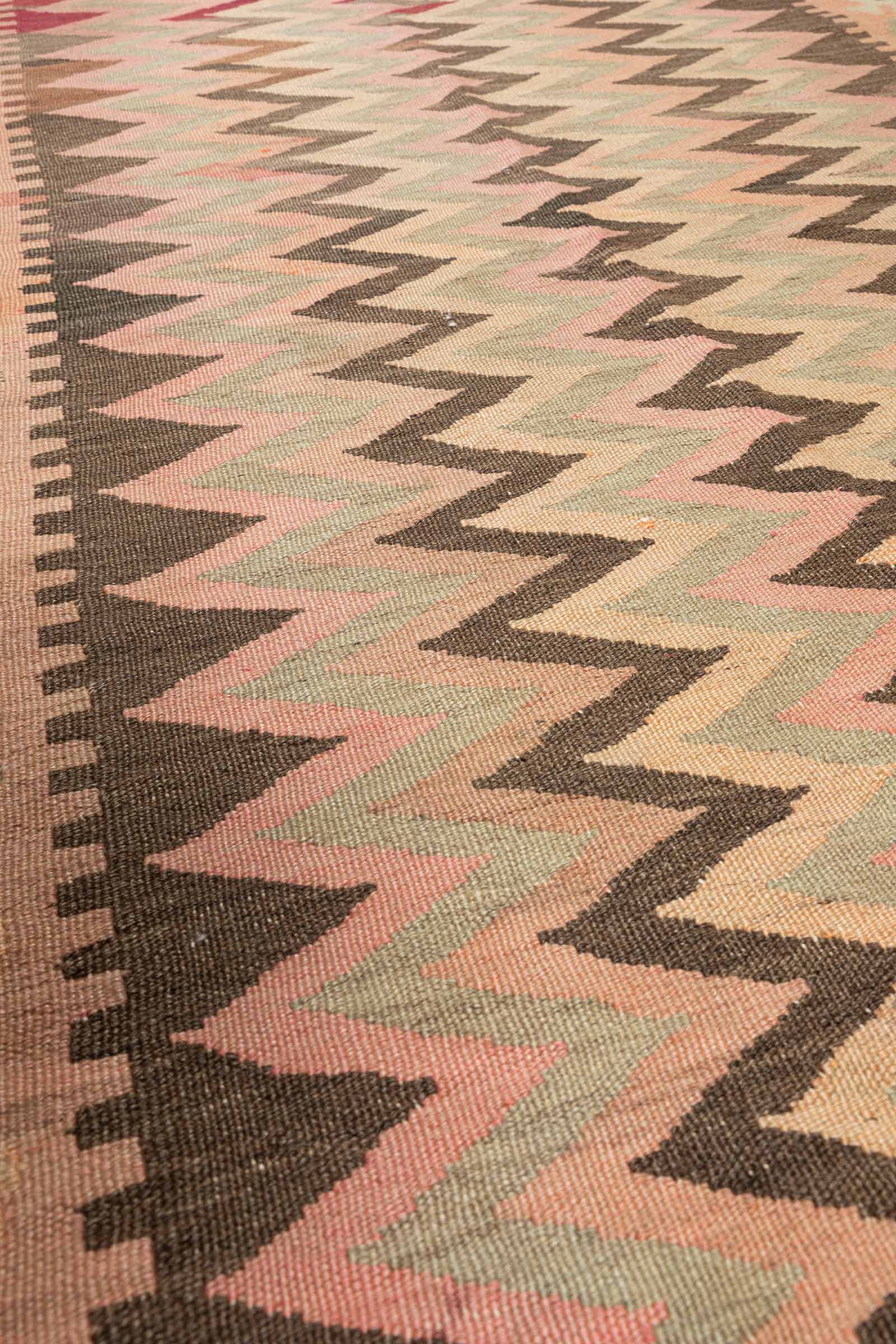 IRAN Vintage Kelim 235x119cm