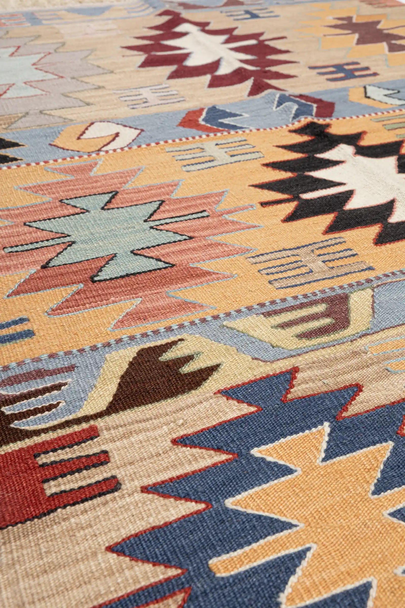 USAK Vintage Kelim 119x90cm