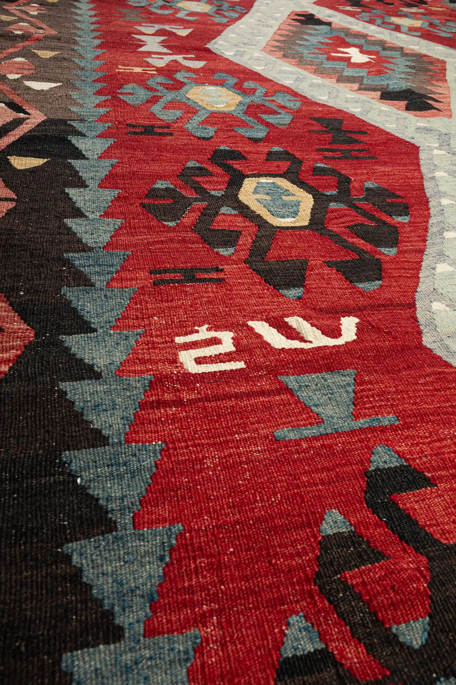 USAK Vintage Kelim 333x185cm