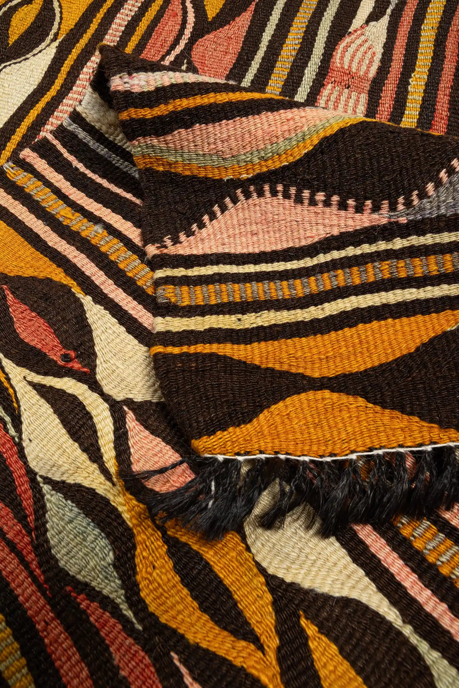 MUT Vintage Kilim 353x209cm