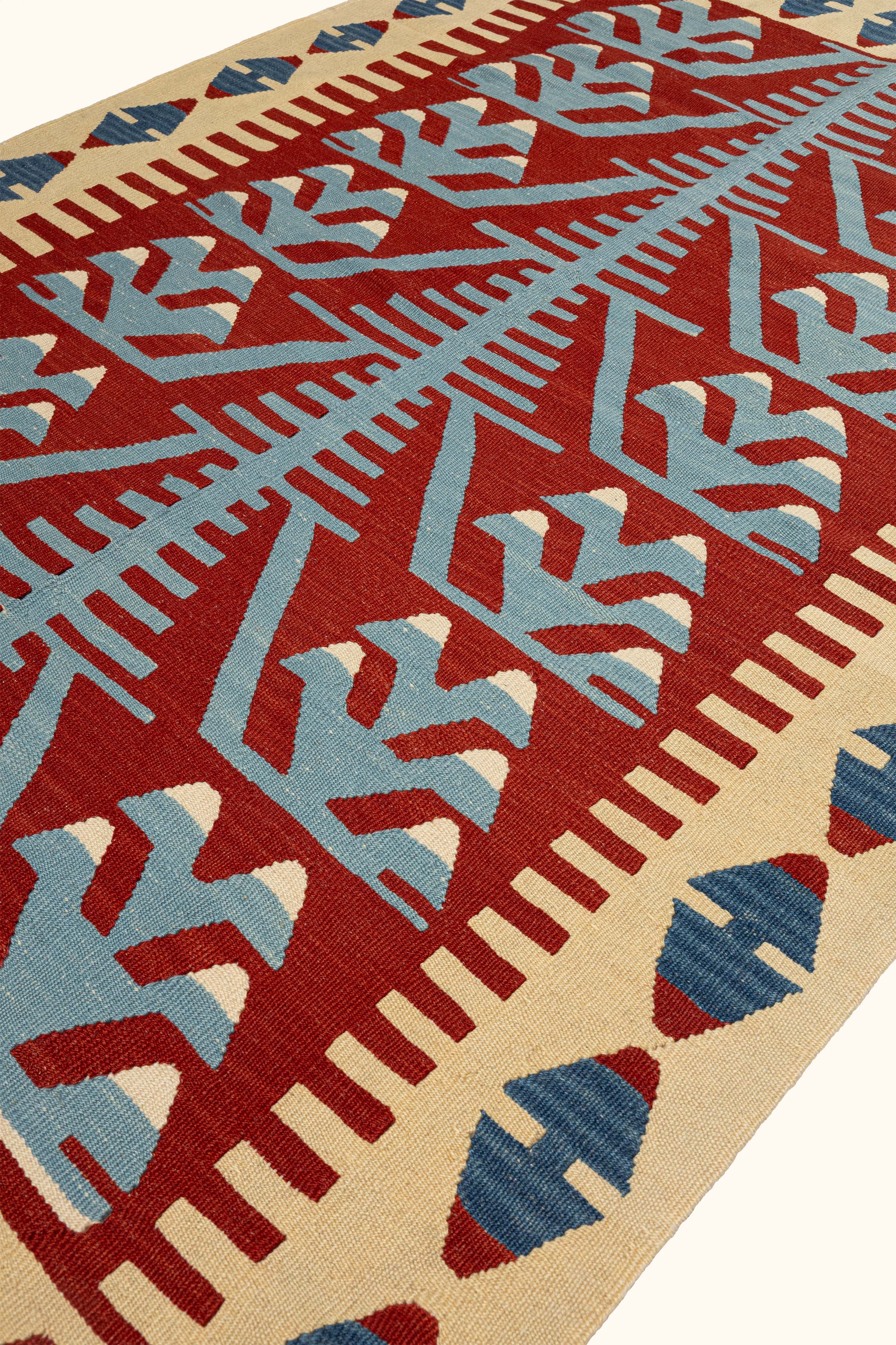 USAK Vintage Kilim 180x125cm