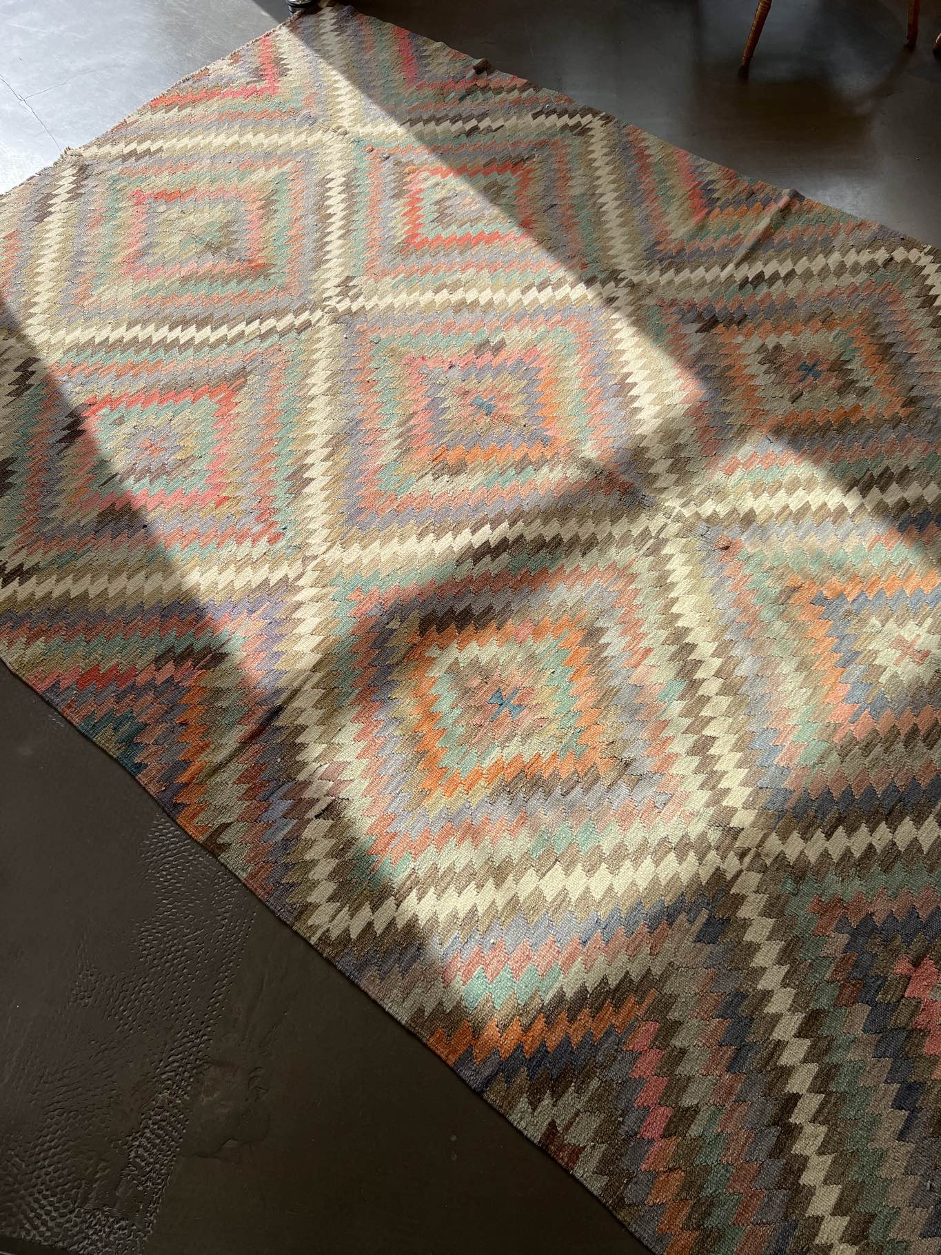 AFYON Vintage Kelim 316x216cm - Wild Heart Free Soul