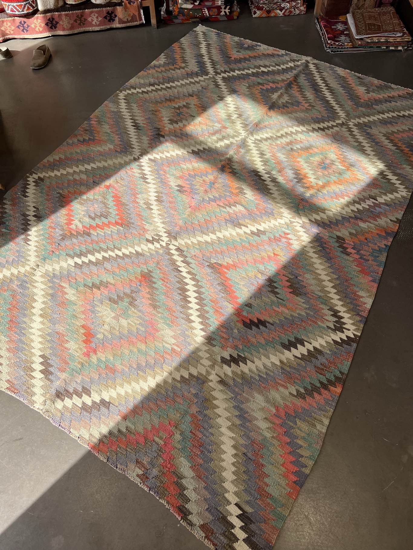 AFYON Vintage Kelim 316x216cm - Wild Heart Free Soul