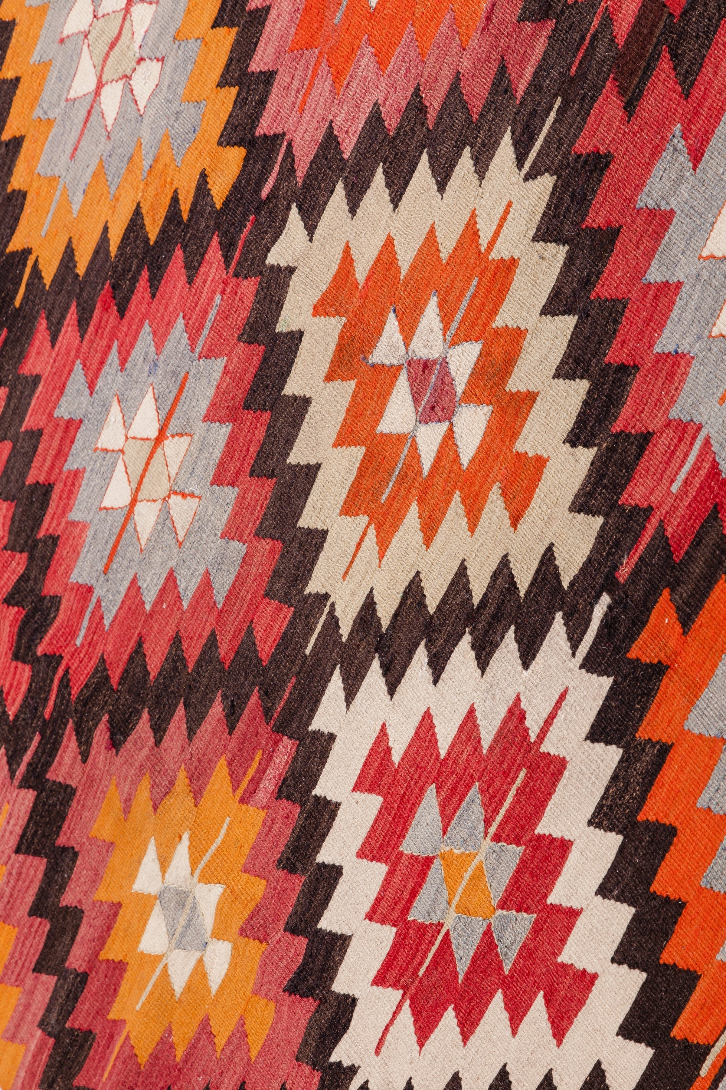 AFYON Vintage Kilim 131x126cm - Wild Heart Free Soul