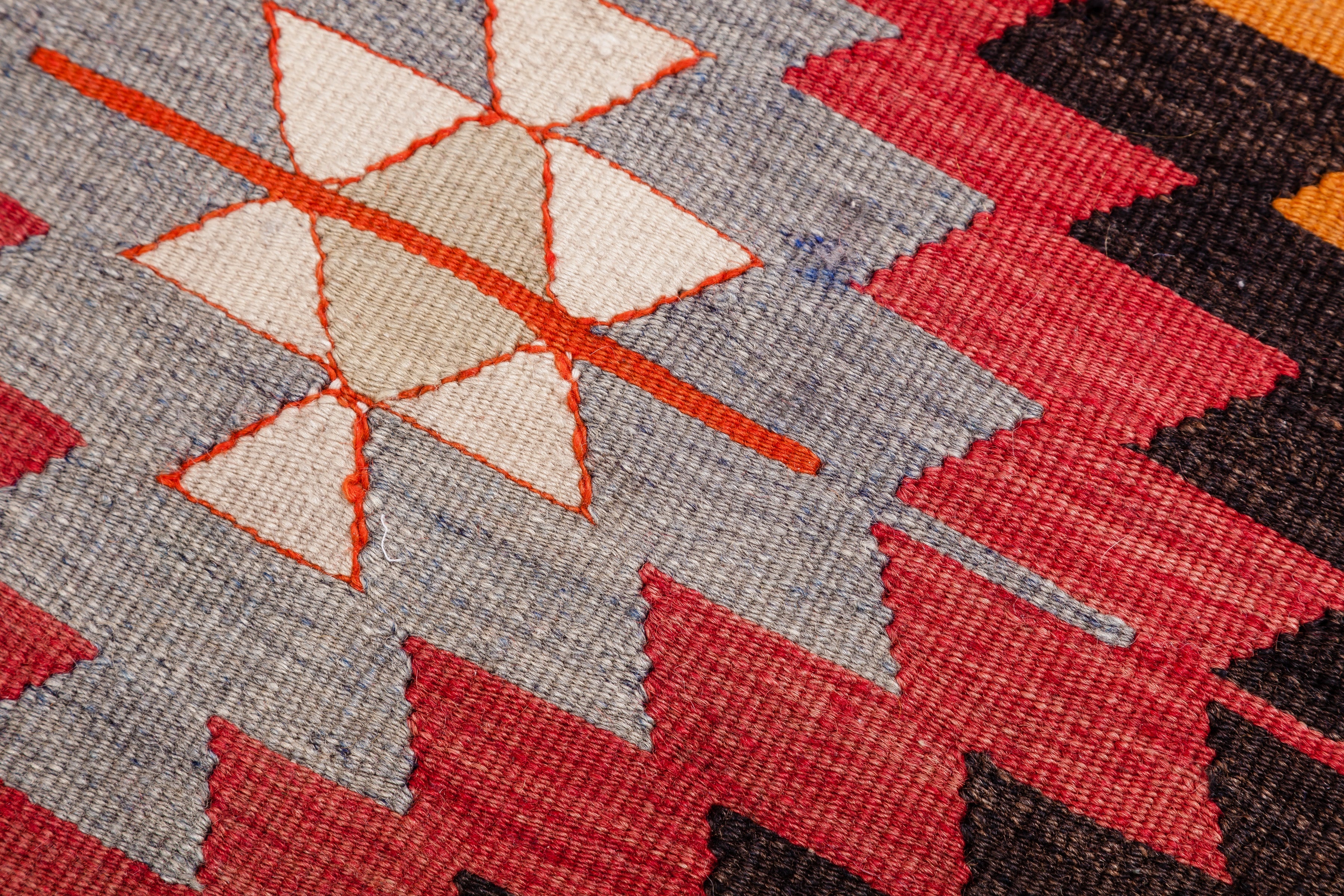 AFYON Vintage Kilim 131x126cm - Wild Heart Free Soul