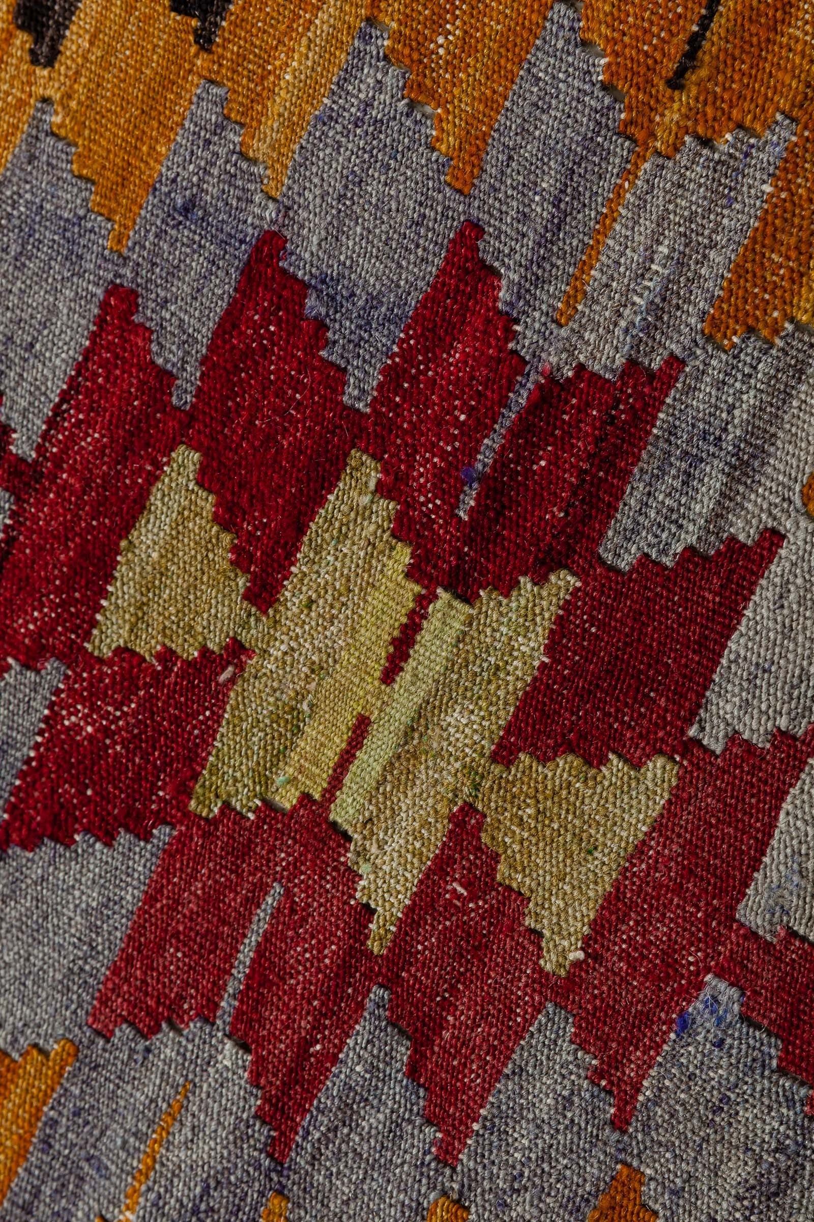 AFYON Vintage Kilim 132x127 - Wild Heart Free Soul