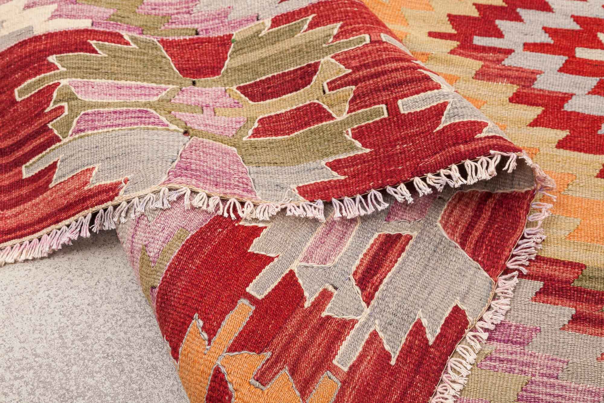 AFYON Vintage Kilim 300x192cm - Wild Heart Free Soul