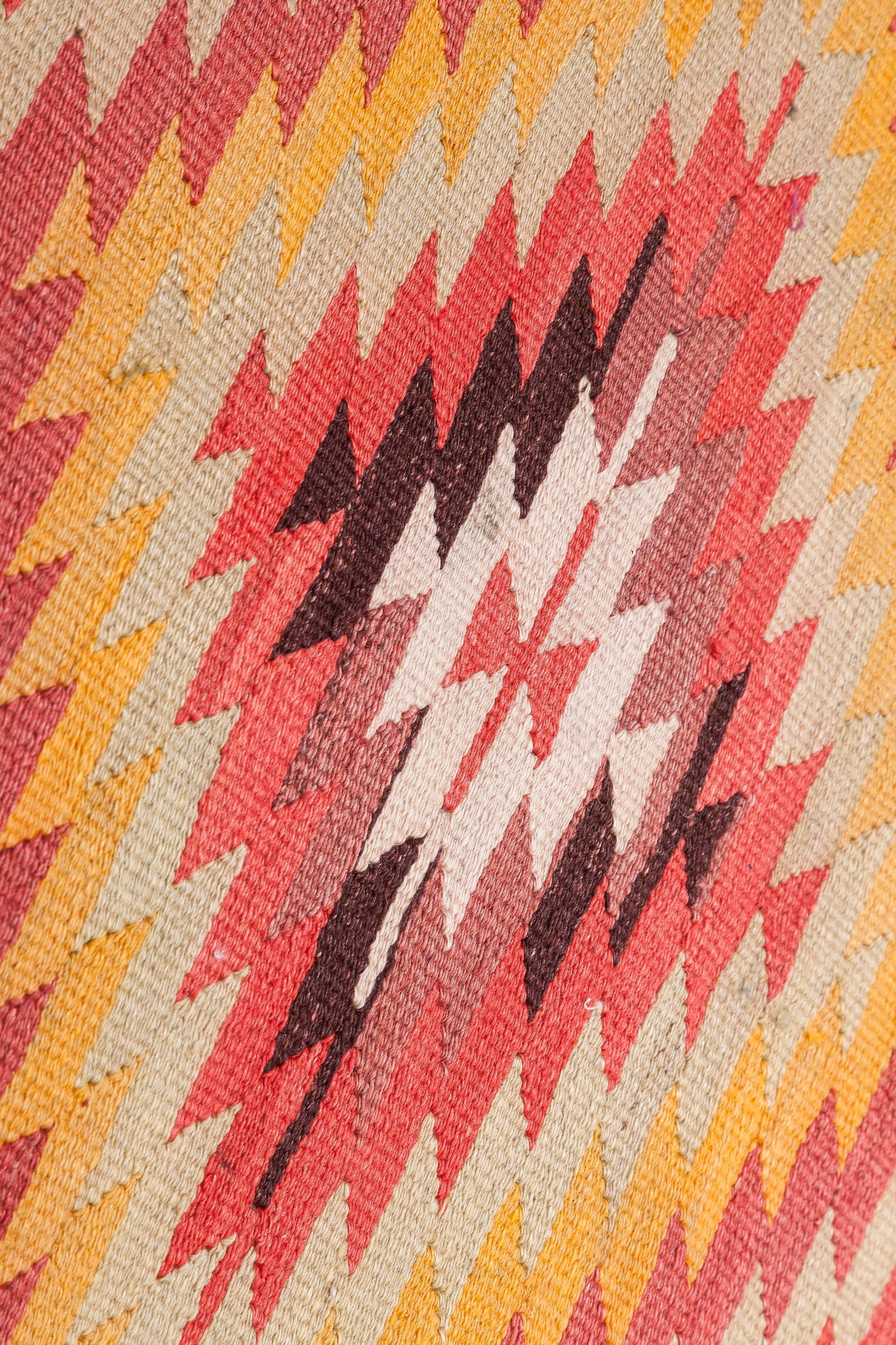 AFYON Vintage Kilim 334x172 cm - Wild Heart Free Soul