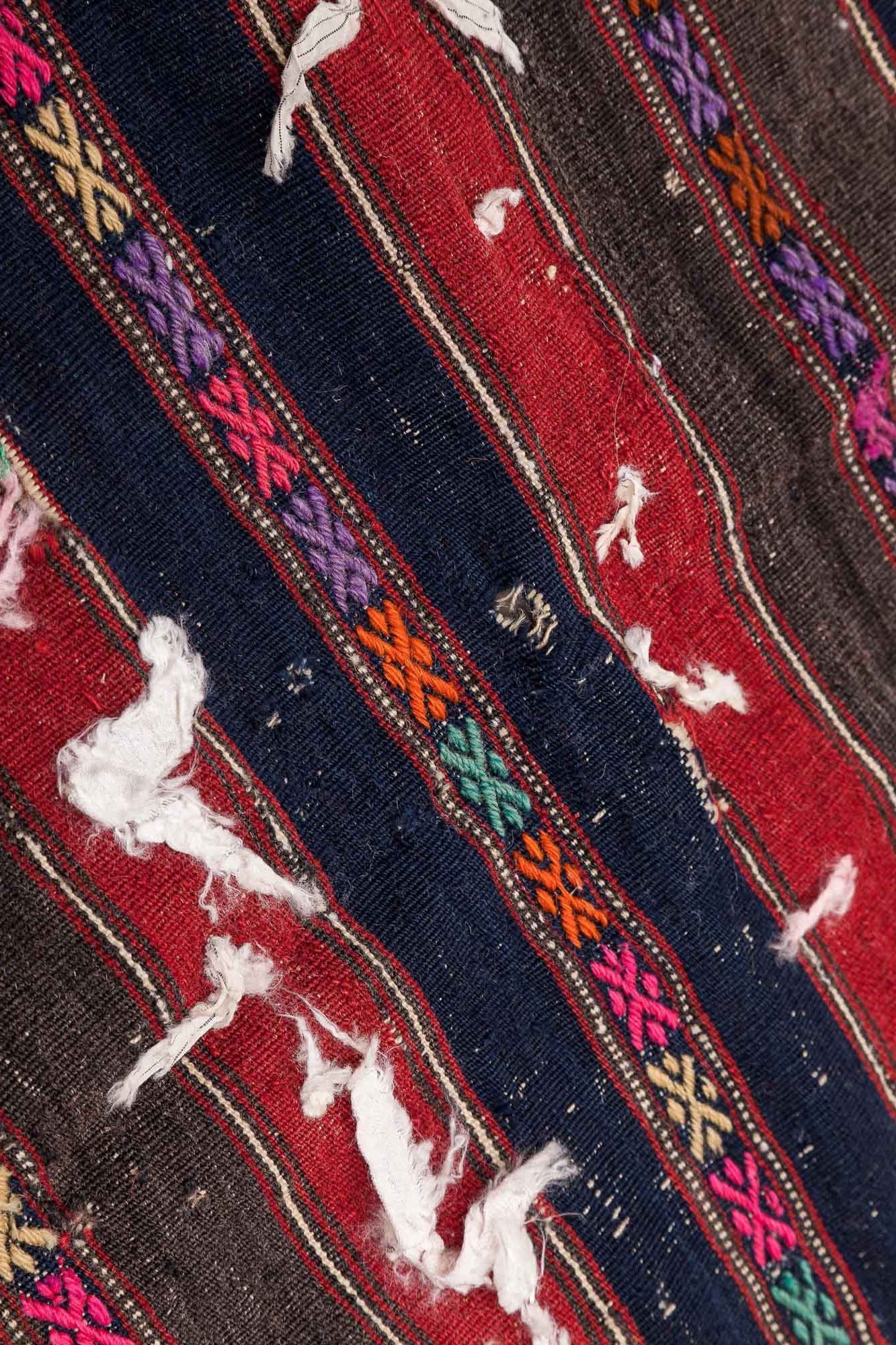BALIKESIR Vintage Kilim 198x156cm - Wild Heart Free Soul