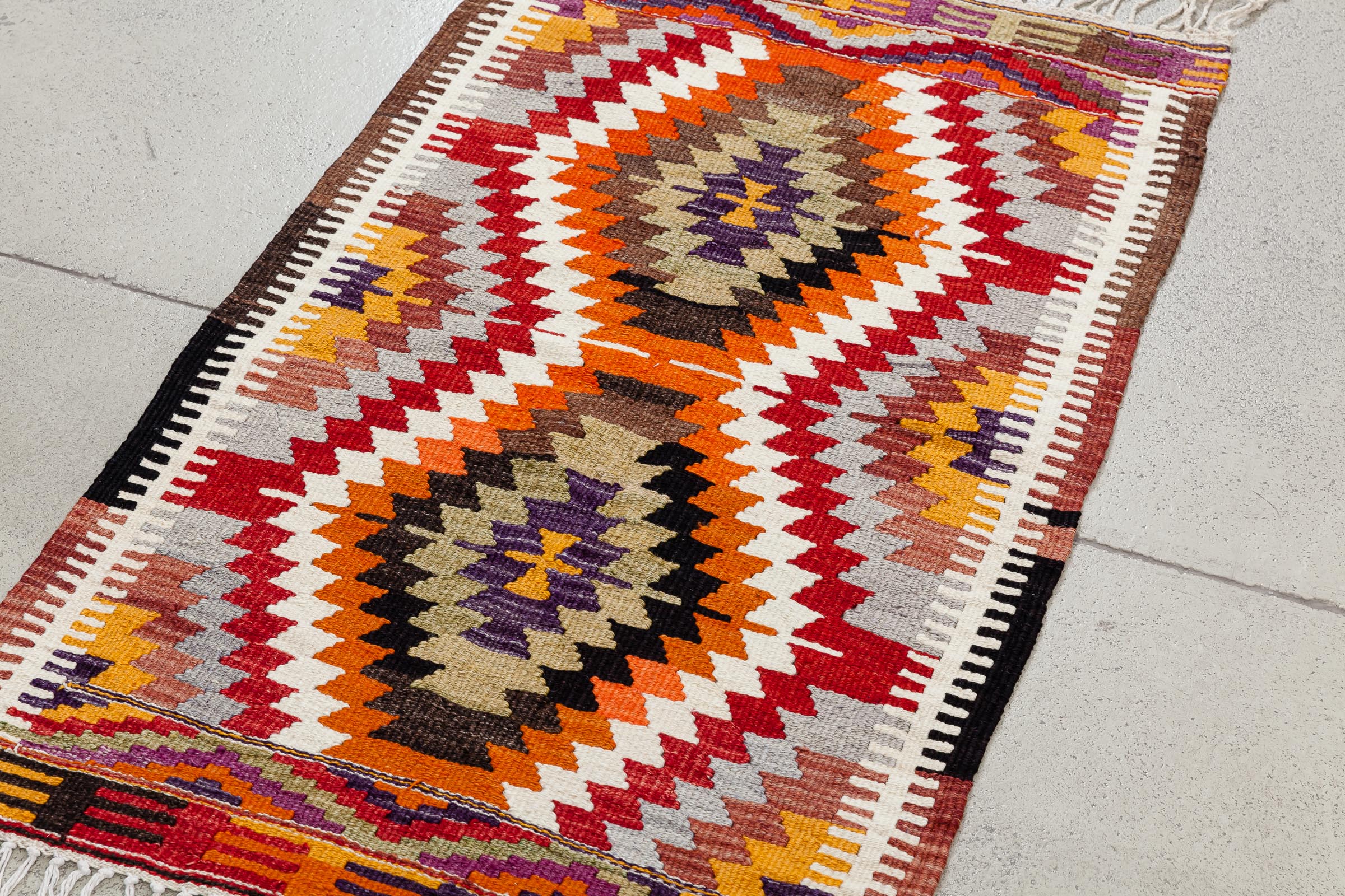 BARAK Vintage Kilim 120x83cm - Wild Heart Free Soul