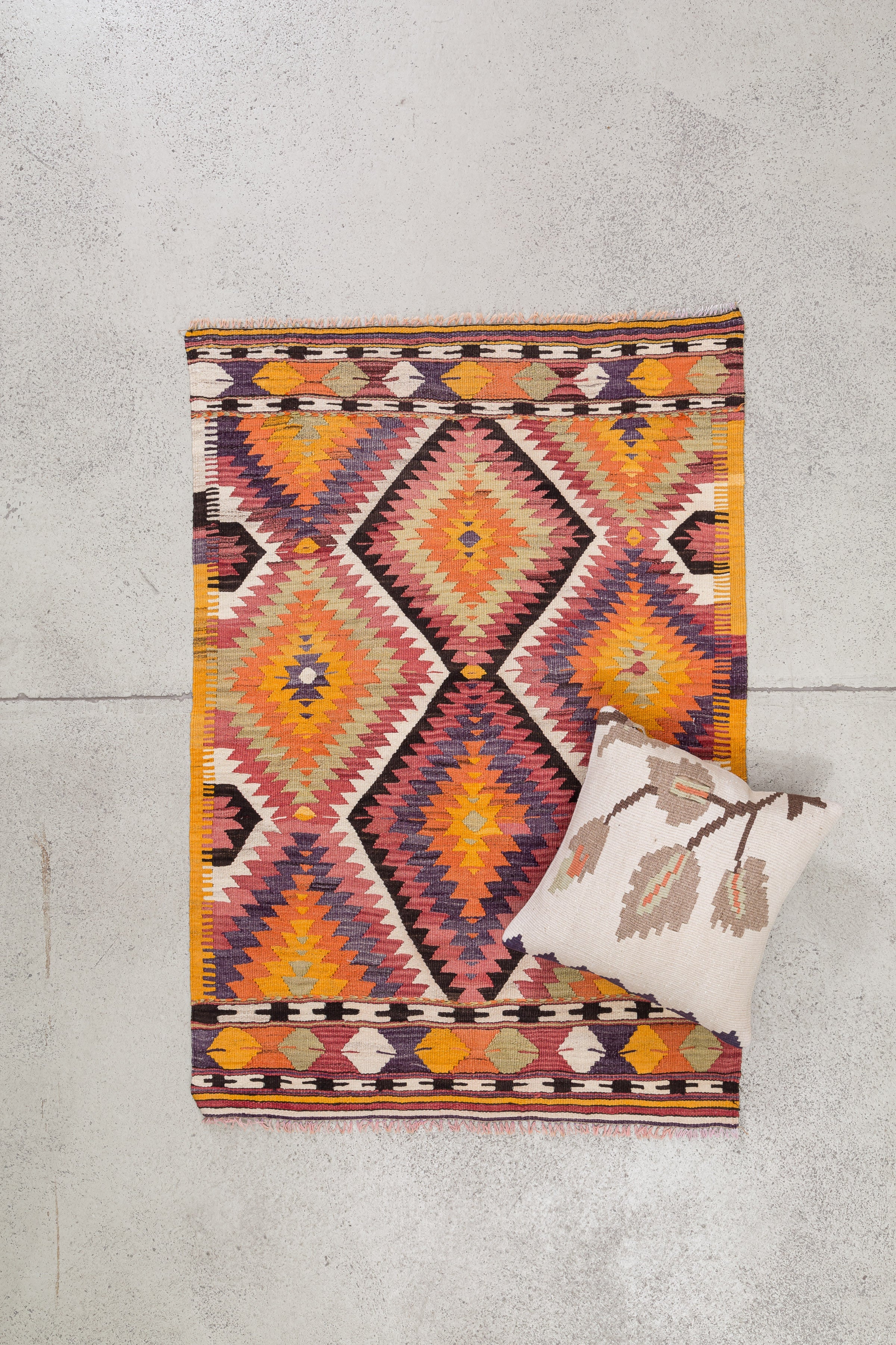 BARAK Vintage Kilim 125x86 cm - Wild Heart Free Soul