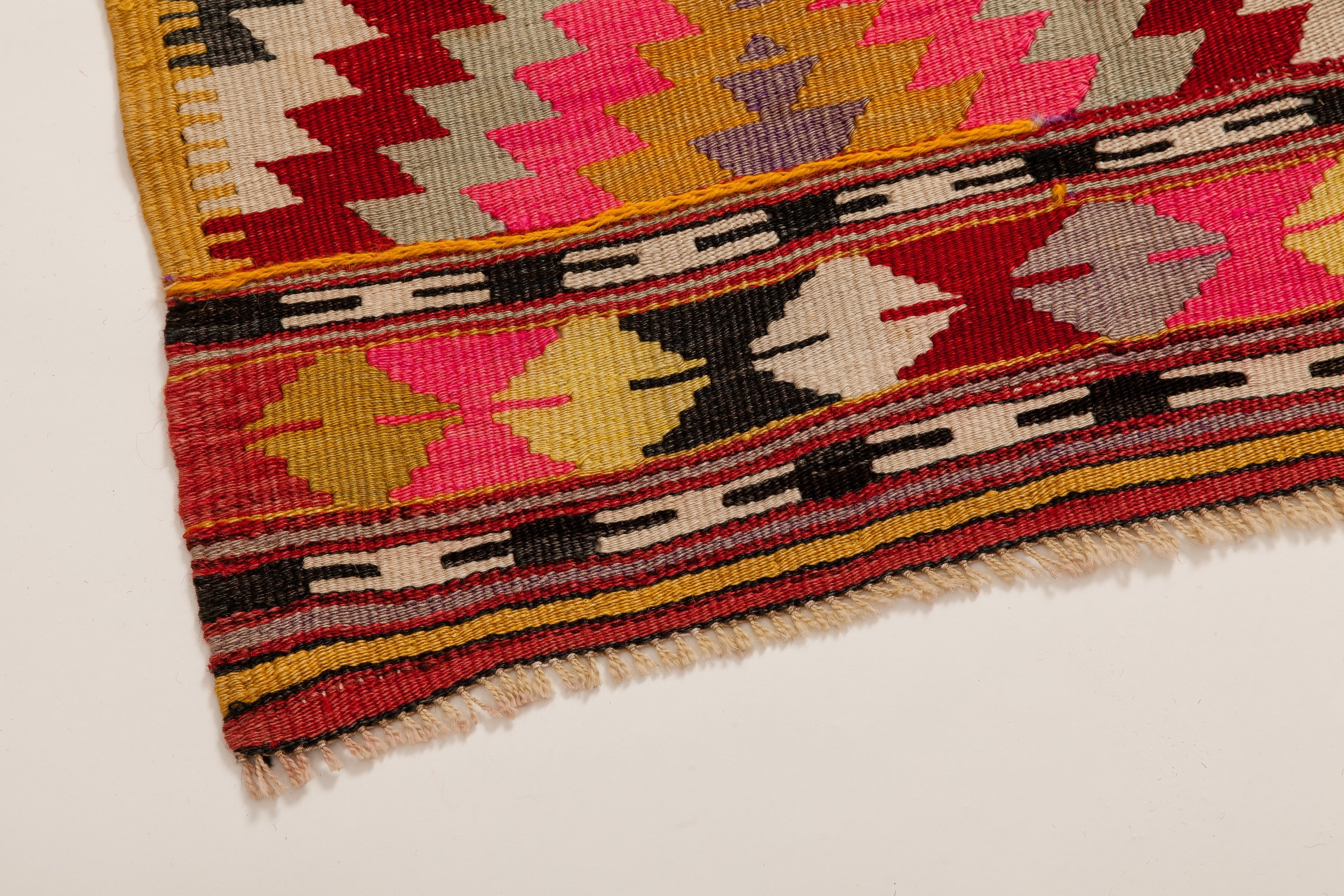 BARAK Vintage Kilim 130x104cm - Wild Heart Free Soul