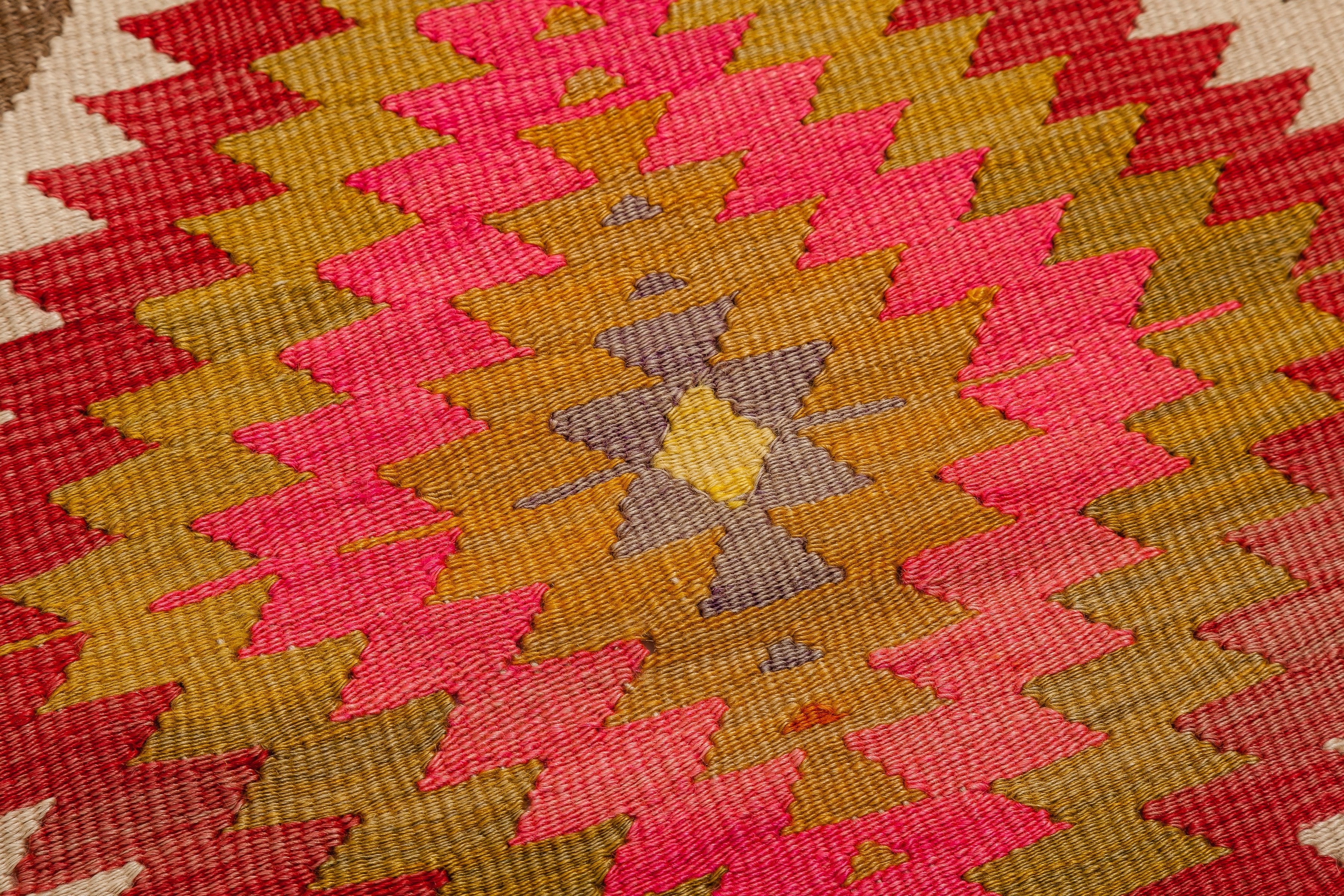 BARAK Vintage Kilim 130x104cm - Wild Heart Free Soul