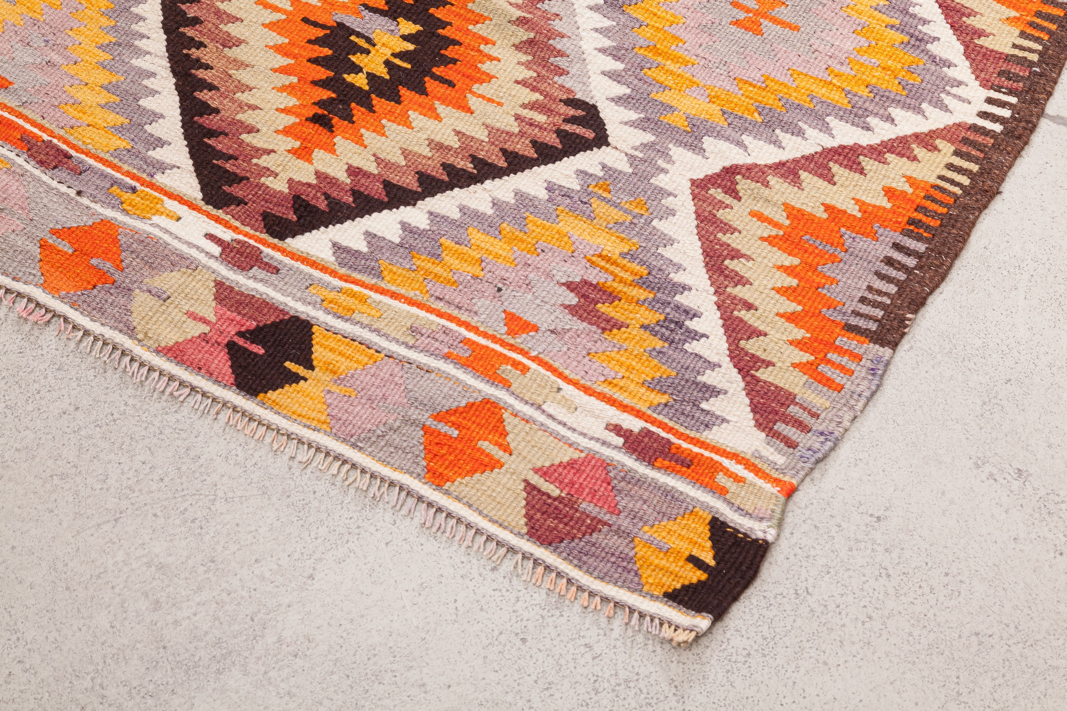 BARAK Vintage Kilim 135x113cm - Wild Heart Free Soul