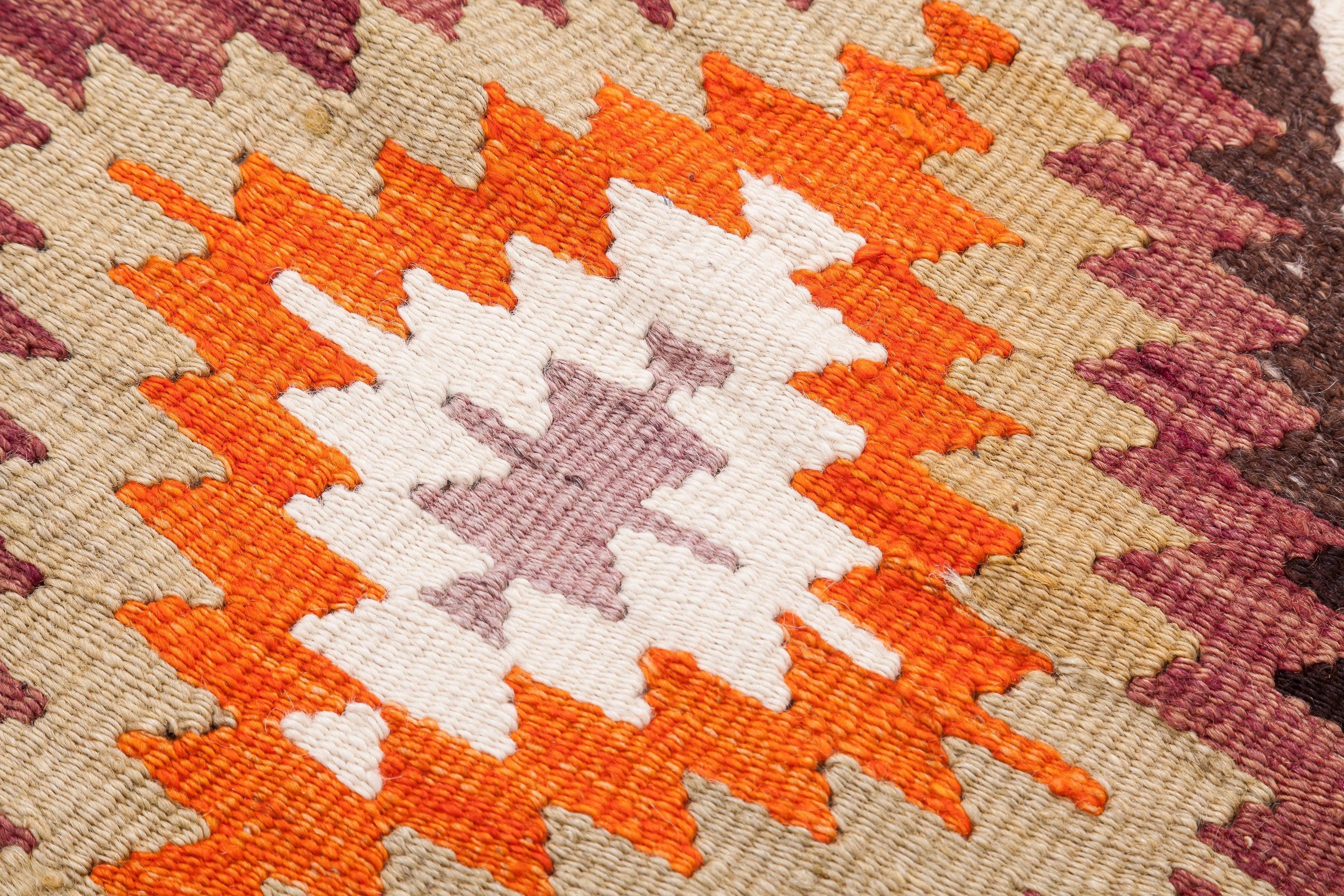 BARAK Vintage Kilim 135x113cm - Wild Heart Free Soul