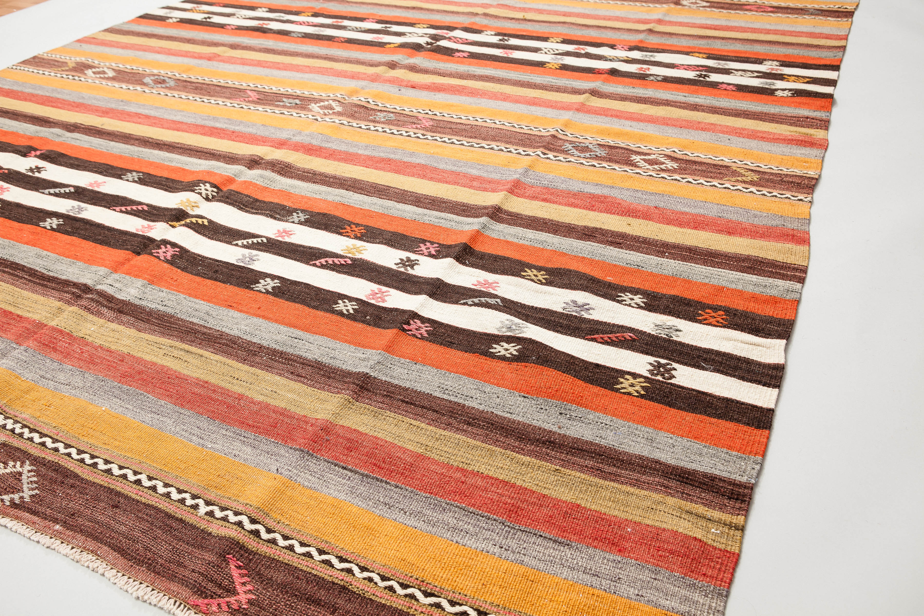 DENIZLI Vintage Kilim 314x193cm - Wild Heart Free Soul