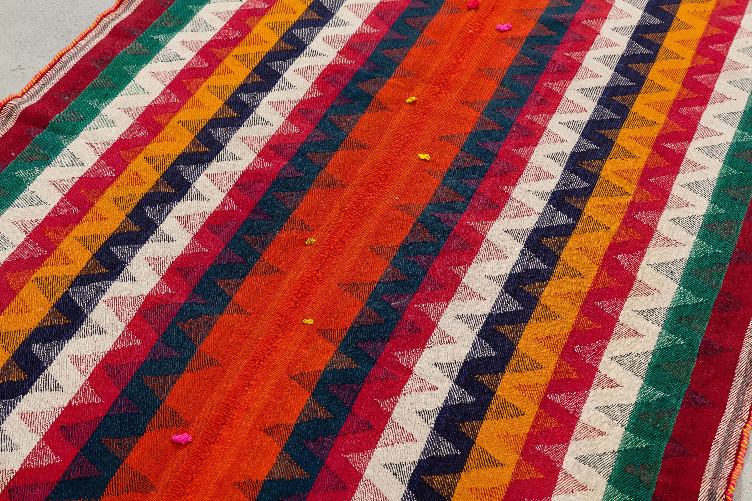 HAKKARI Vintage Kilim 208x125cm - Wild Heart Free Soul