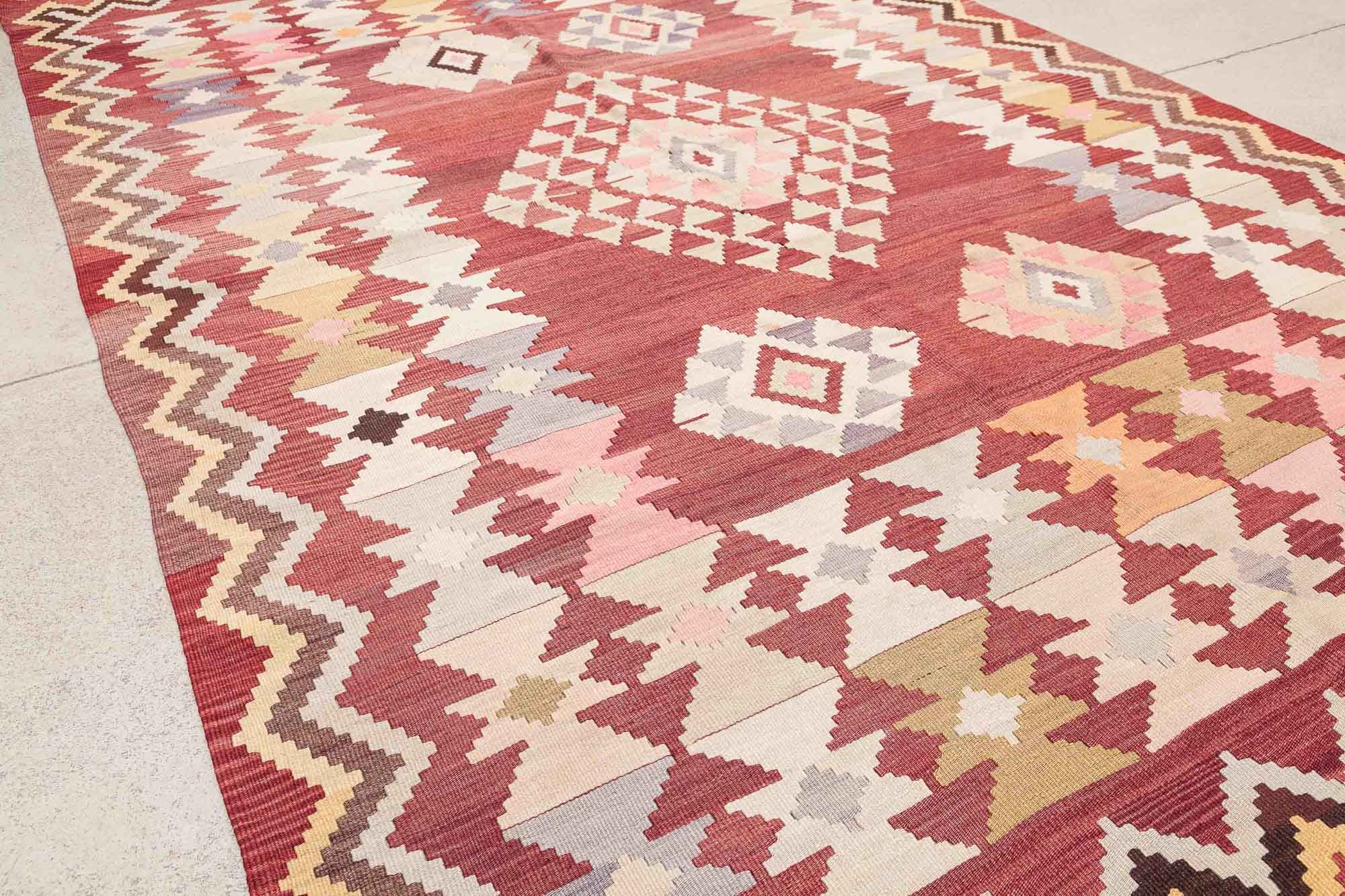 KARAKECILI Vintage Kelim 251x163cm - Wild Heart Free Soul