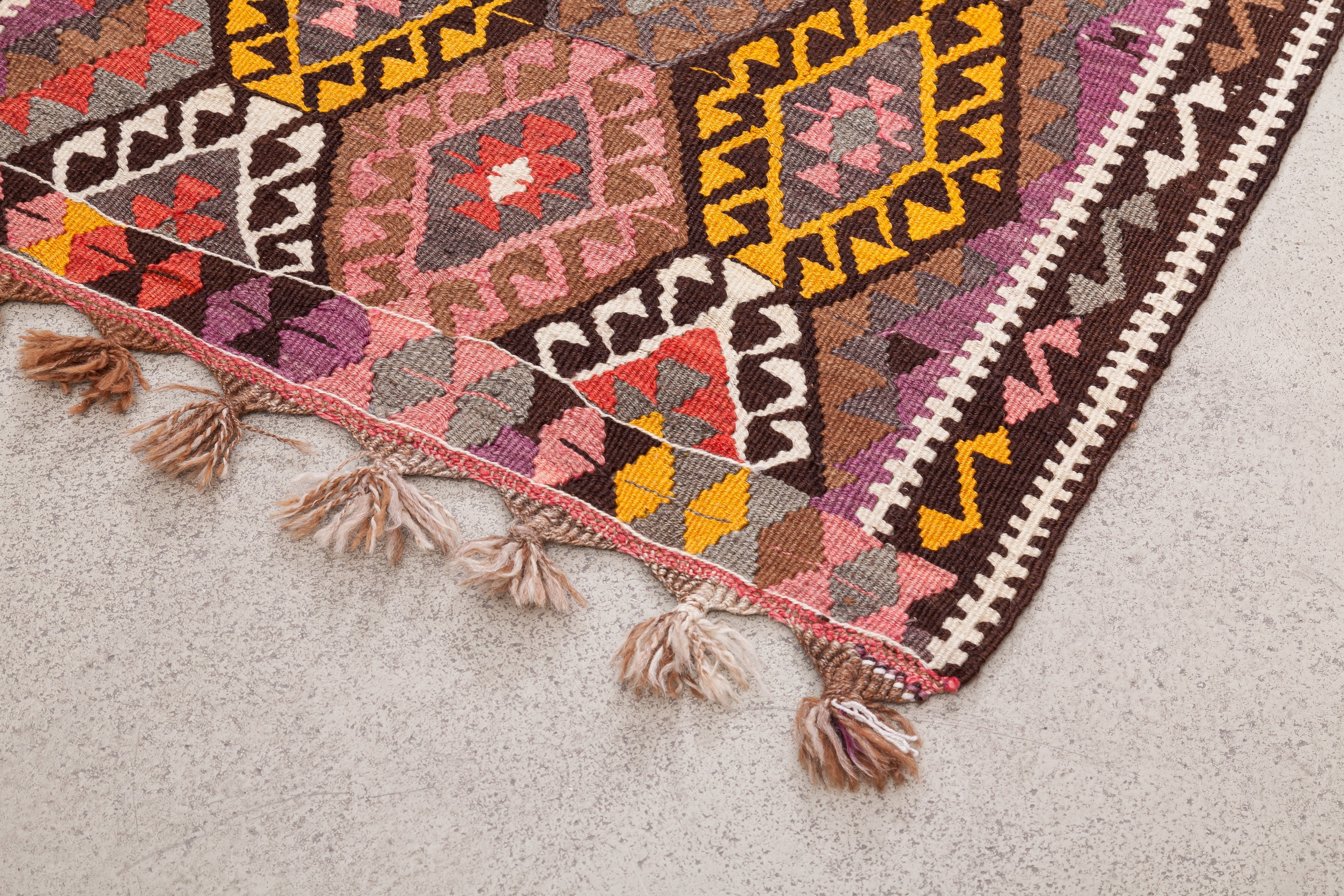 KARS Vintage Kilim 118x84cm - Wild Heart Free Soul