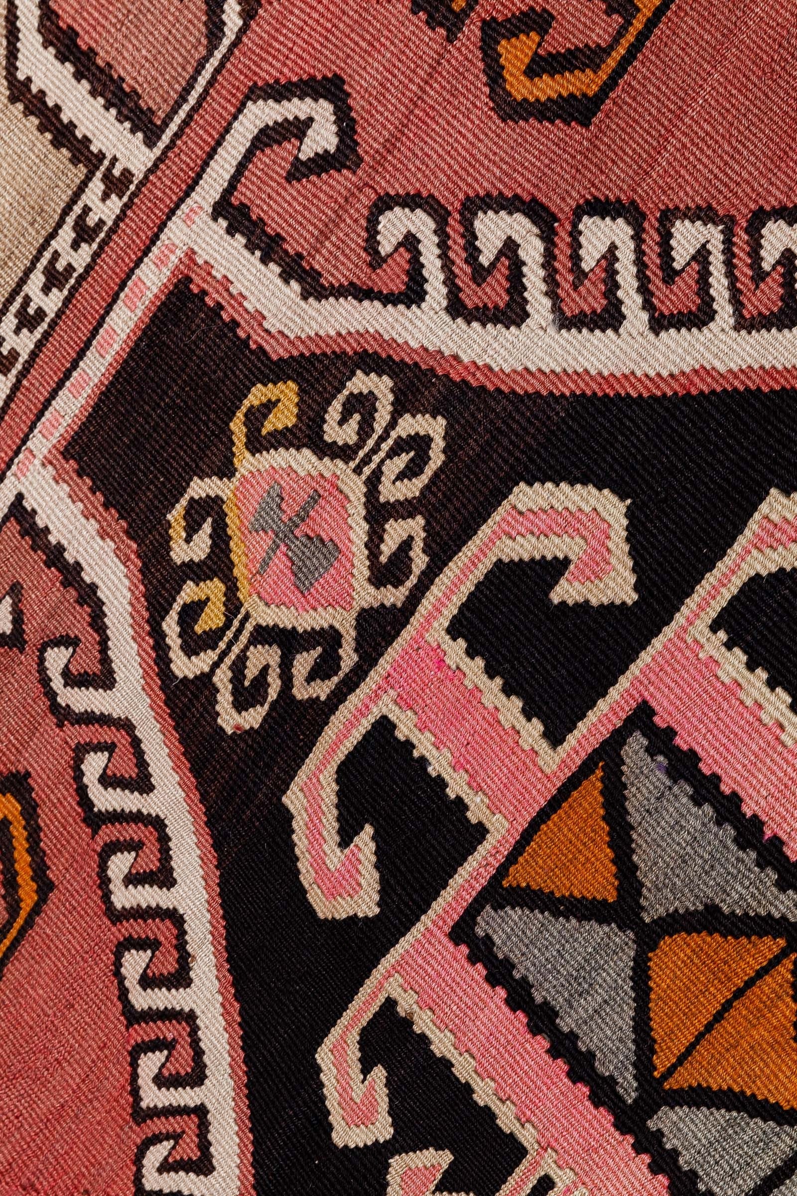 KARS VINTAGE KILIM 380x133cm - Wild Heart Free Soul