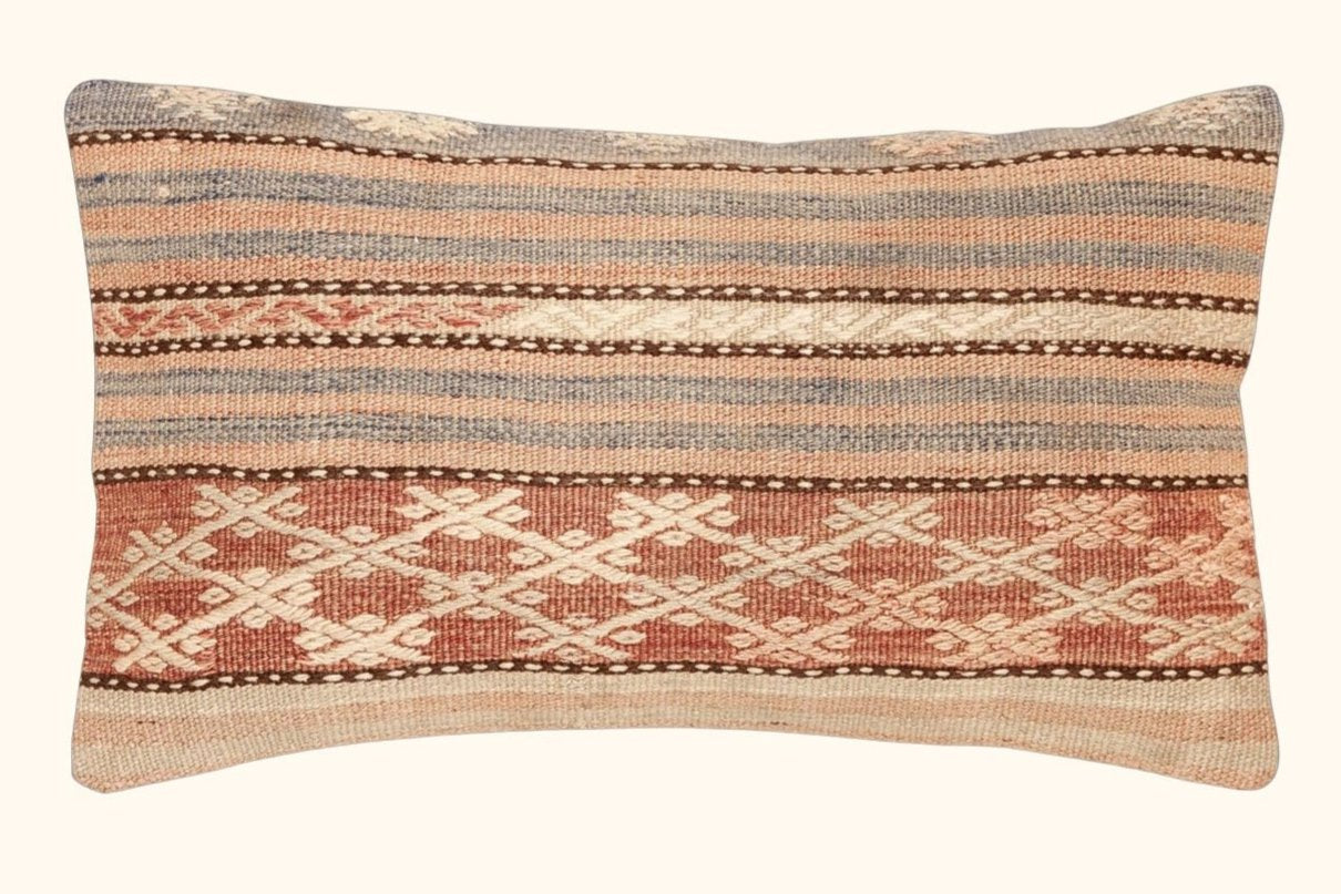 Kelim Kissen Aygen 50x30cm - Wild Heart Free Soul