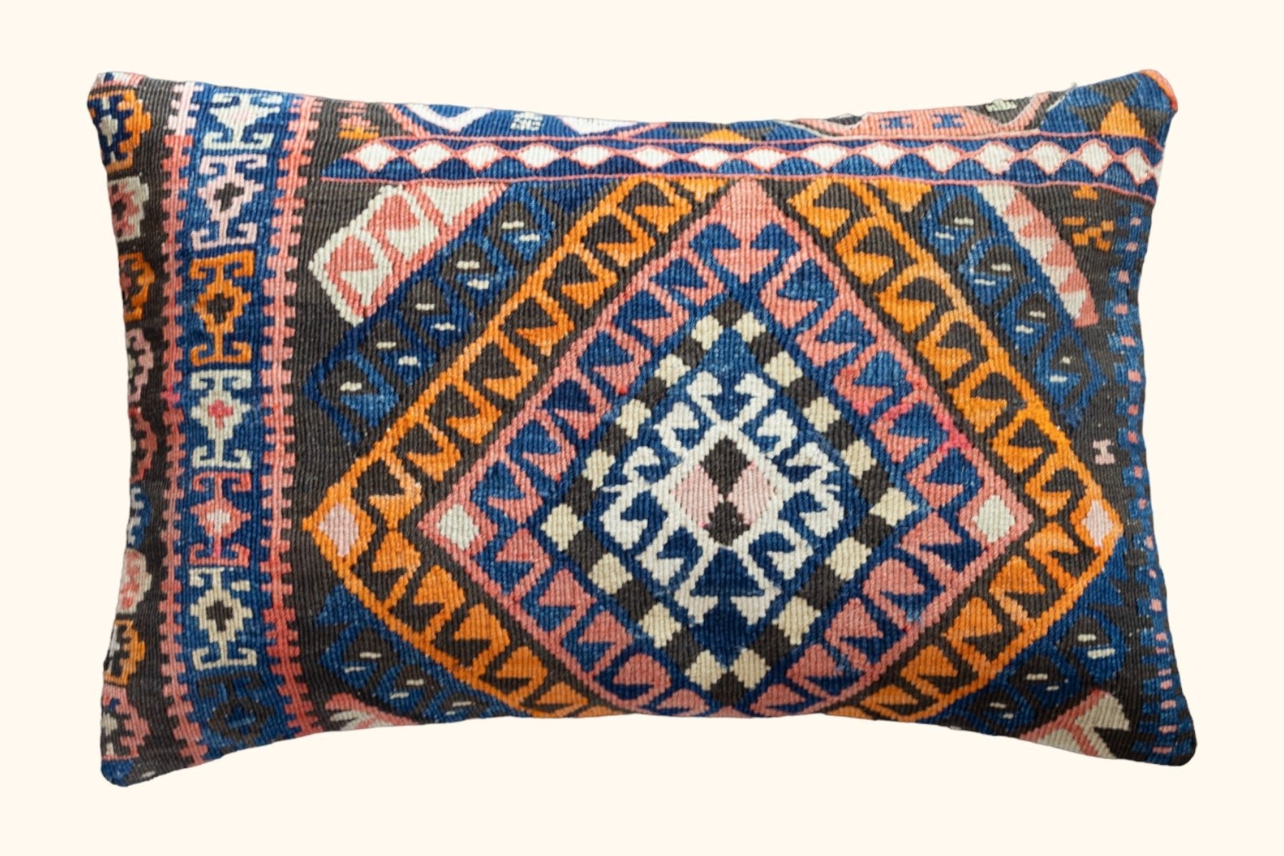 Kelim Kissen Betül 60x40cm - Wild Heart Free Soul