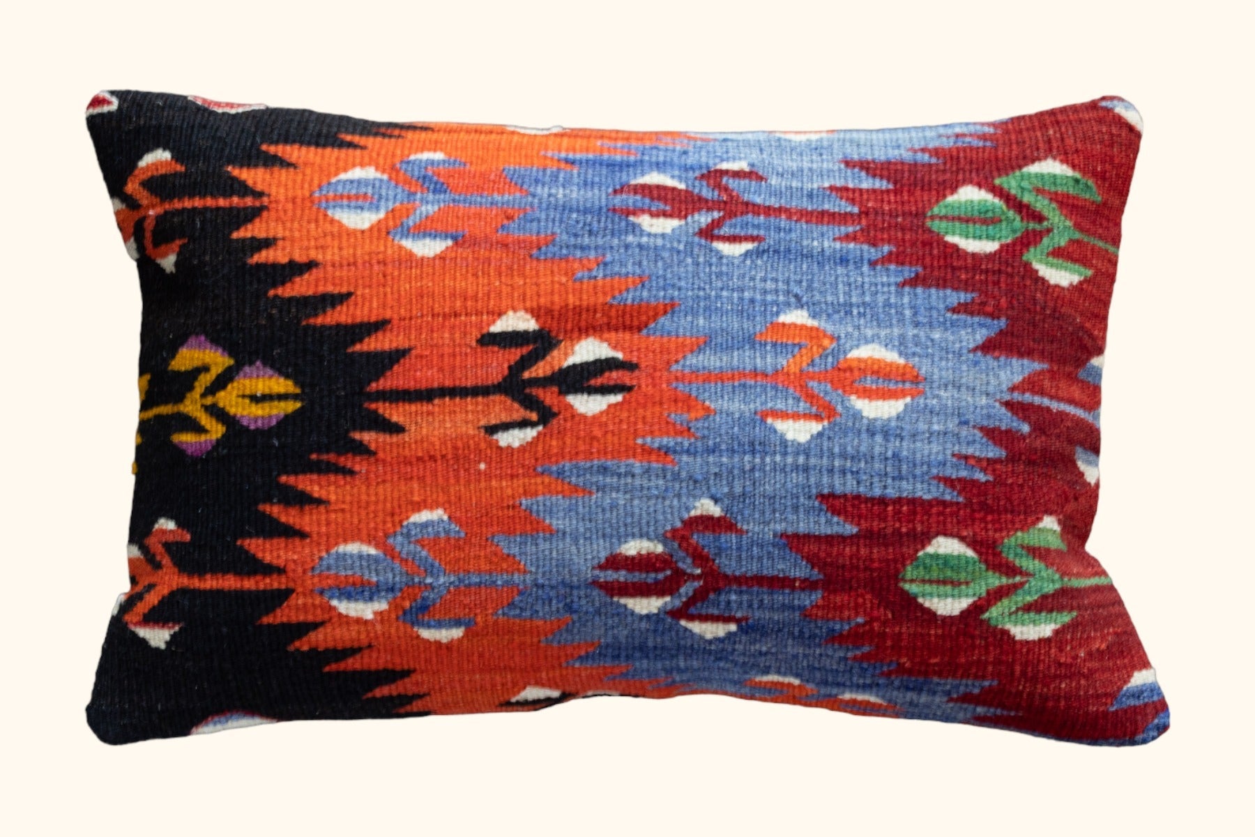 Kelim Kissen Buse 60x40cm - Wild Heart Free Soul