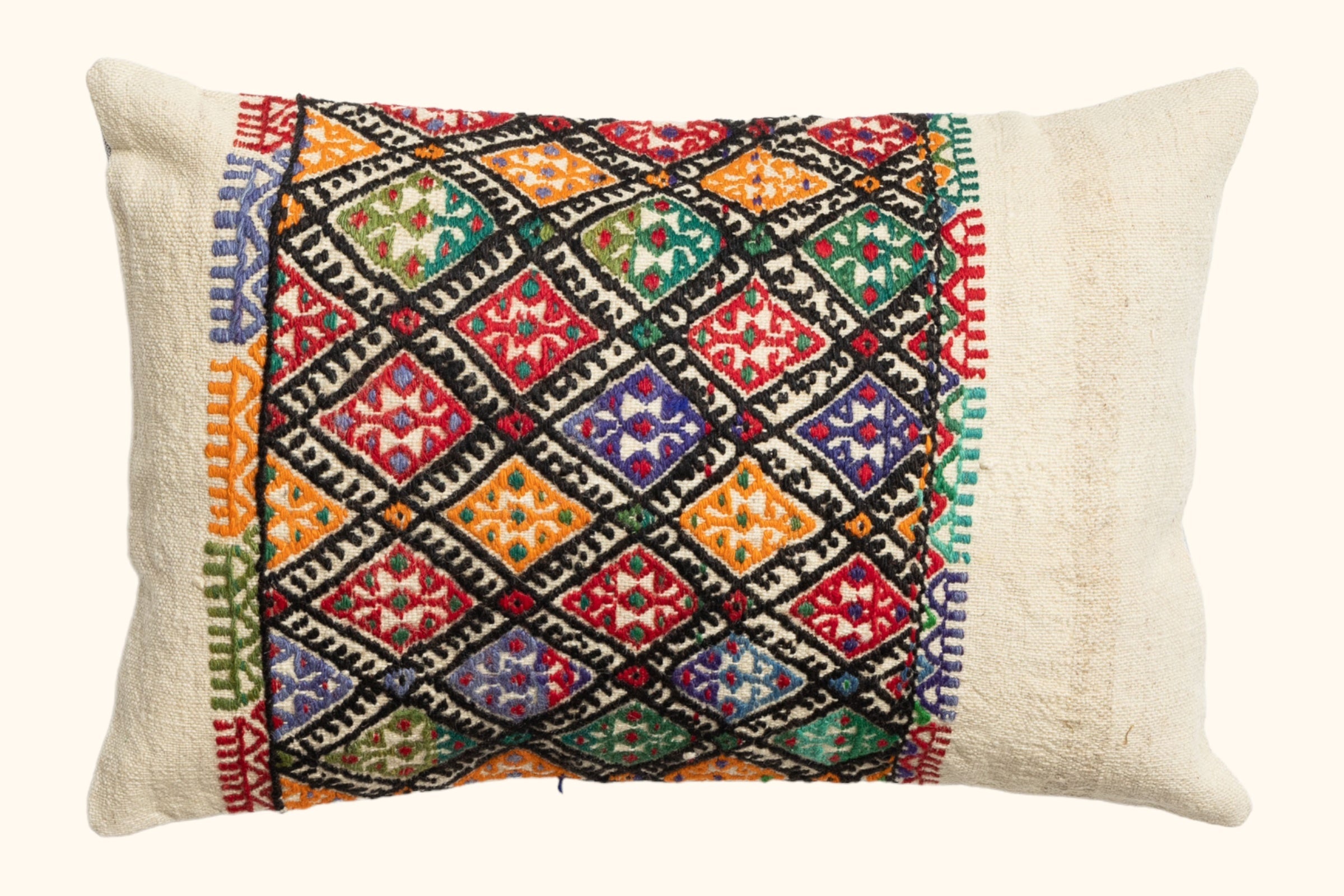 Kelim Kissen Cankız 60x40cm - Wild Heart Free Soul