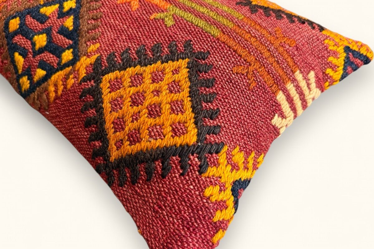 Kelim Kissen Emel 50x30cm - Wild Heart Free Soul