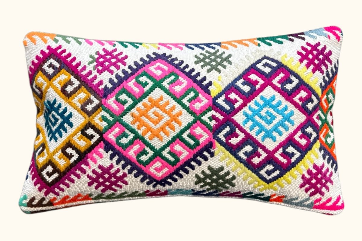 Kelim Kissen Esra 50x30cm - Wild Heart Free Soul