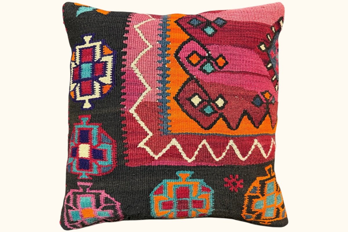 Kelim Kissen Kubilay 50x50cm - Wild Heart Free Soul