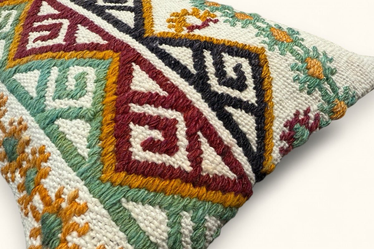 Kelim Kissen Lara 50x30cm - Wild Heart Free Soul