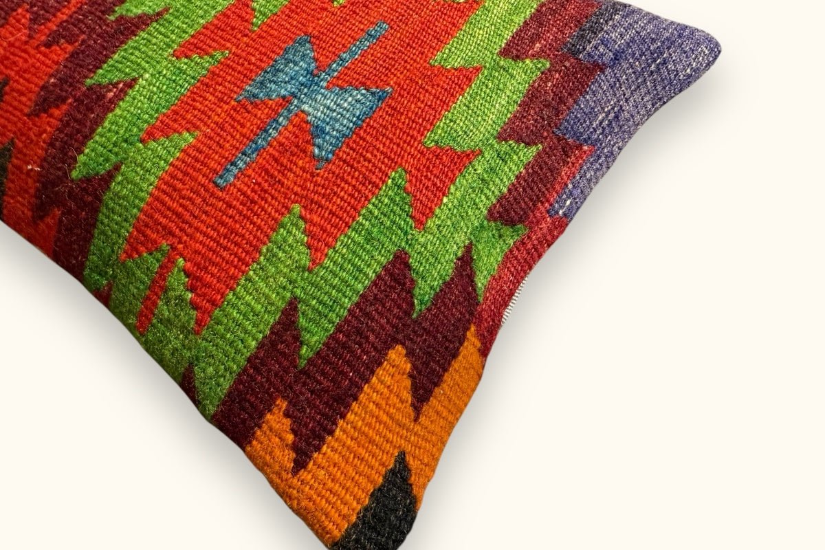 Kelim Kissen Nesrin 50x30cm - Wild Heart Free Soul