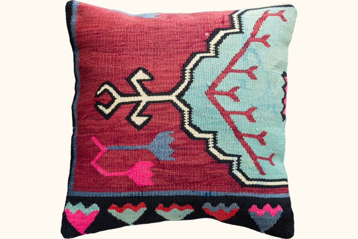 Kelim Kissen Ülkü 50x50cm - Wild Heart Free Soul