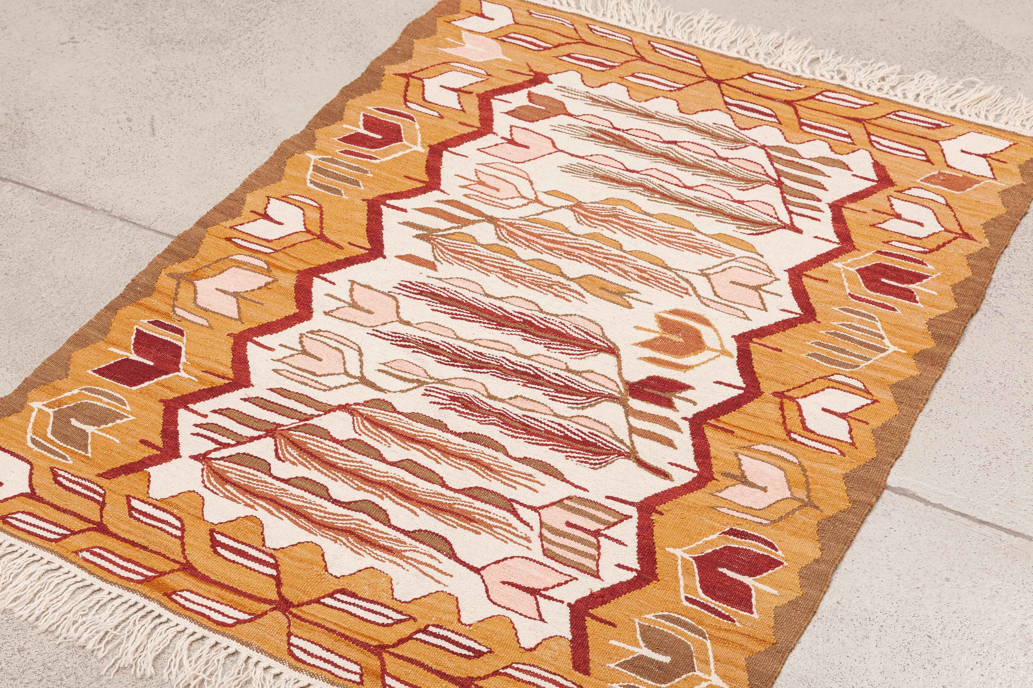 Kelim Uşak 120 x 86 cm - Wild Heart Free Soul