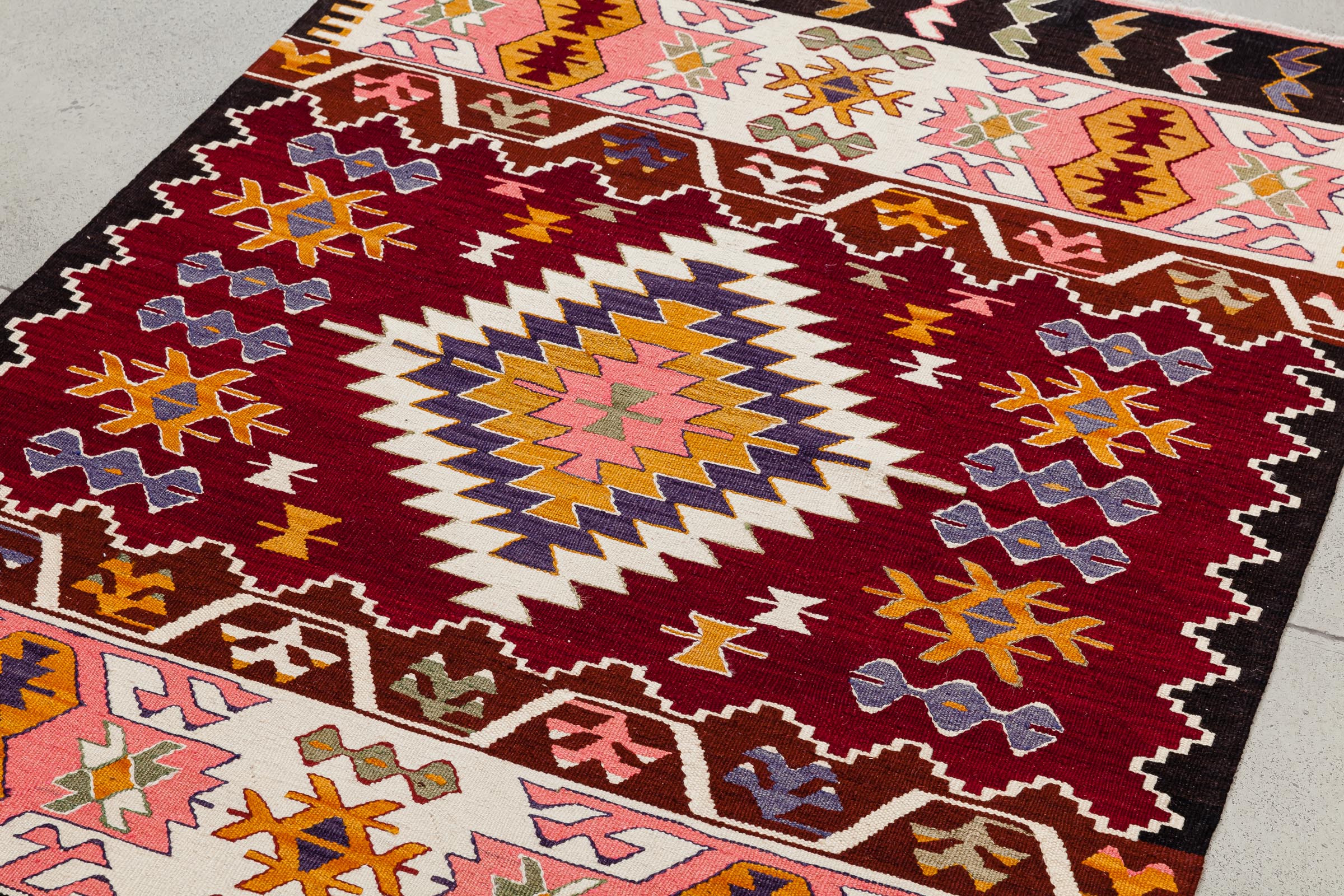 Kilim Anatolian Shaman 172x121cm - Wild Heart Free Soul